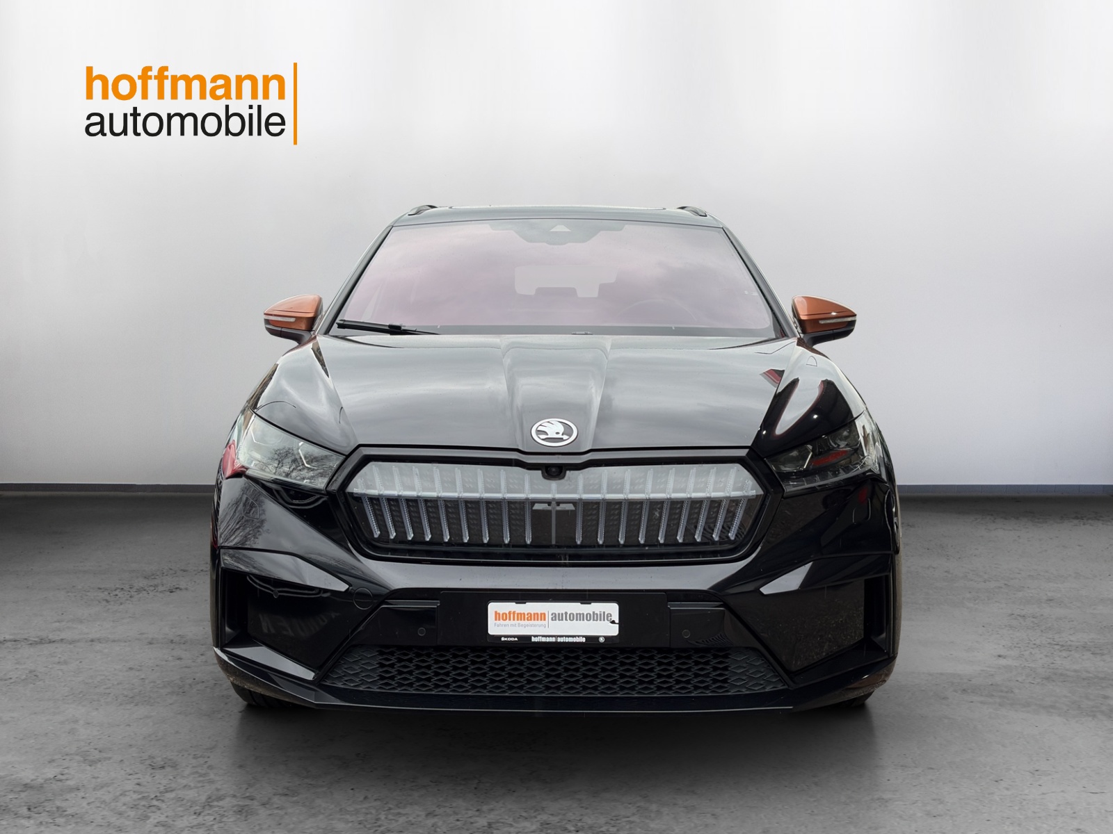 SKODA Enyaq iV 80x Founders Edition-showroom-element-1