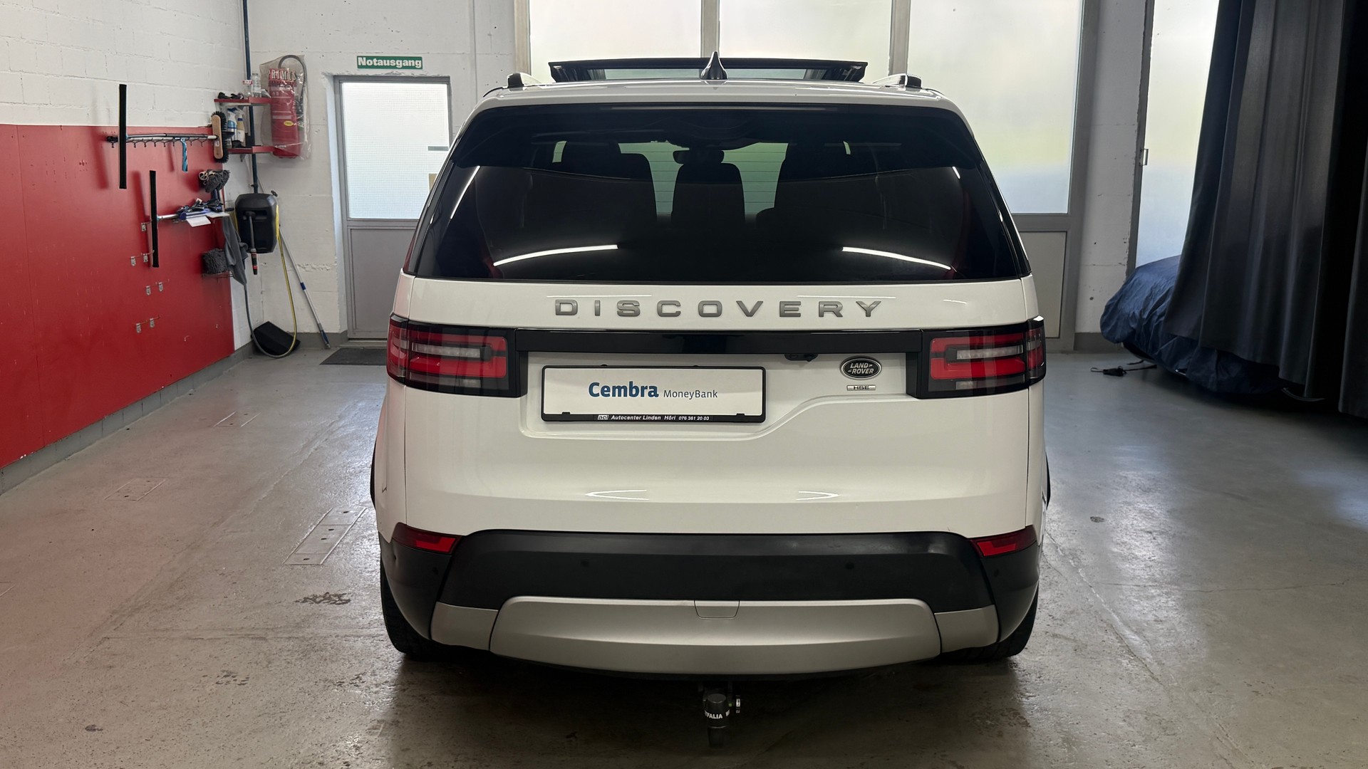 LAND ROVER Discovery 2.0 SD4 HSE Luxury Automatic, frisch ab MFK, Servicegepflegt, 7 Plätze, Leder, Panorama, Garantie...-image-4