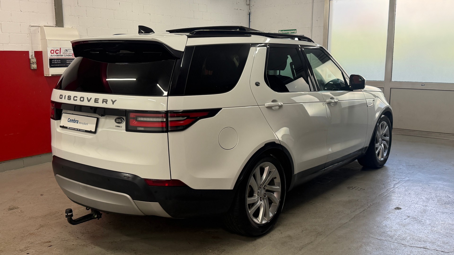 LAND ROVER Discovery 2.0 SD4 HSE Luxury Automatic, frisch ab MFK, Servicegepflegt, 7 Plätze, Leder, Panorama, Garantie...-showroom-element-3
