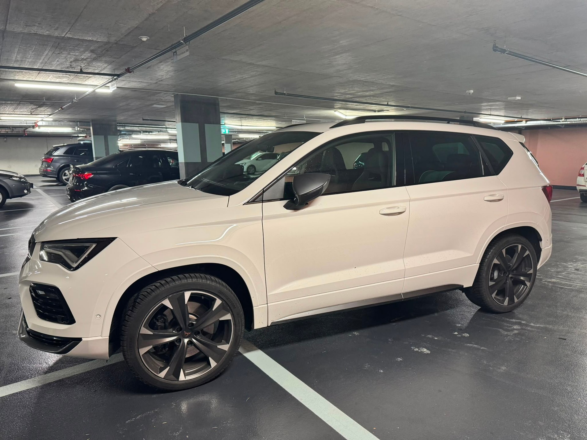 CUPRA Ateca 2.0TSI 4Drive DSG ** Frisch ab MFK und Service **-image-2