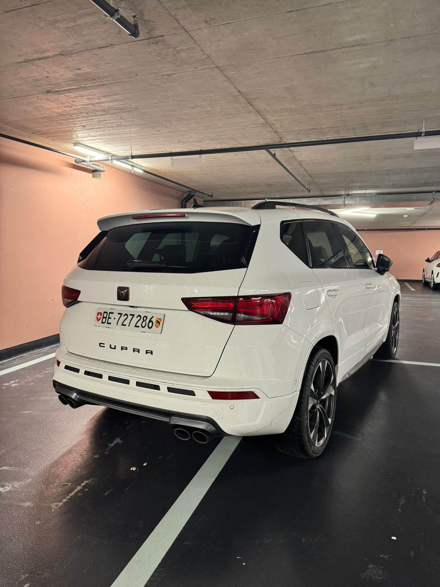 CUPRA Ateca 2.0TSI 4Drive DSG ** Frisch ab MFK und Service **-image-3