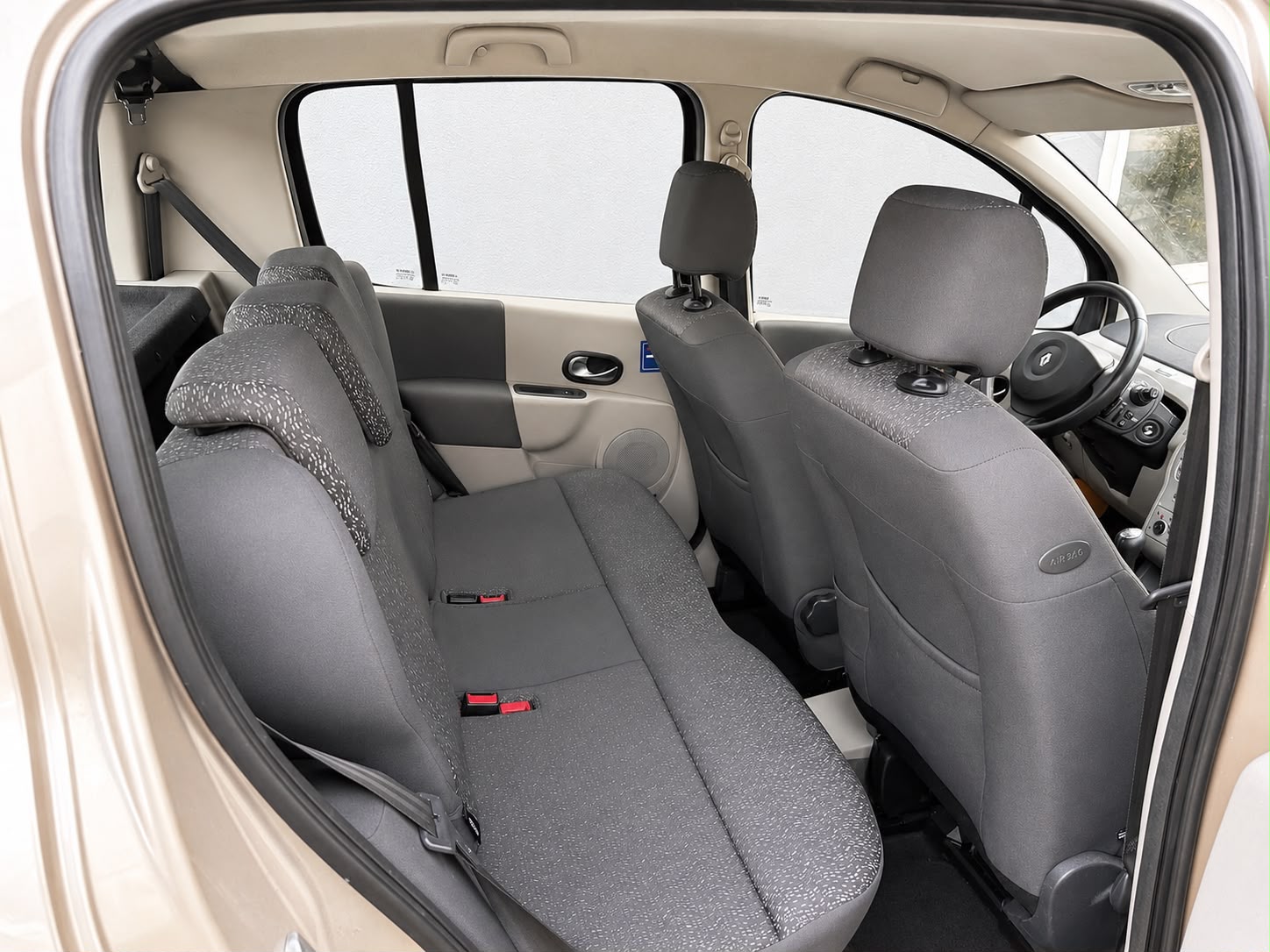 RENAULT Modus 1.4 16V Dynamique Luxe-image-11