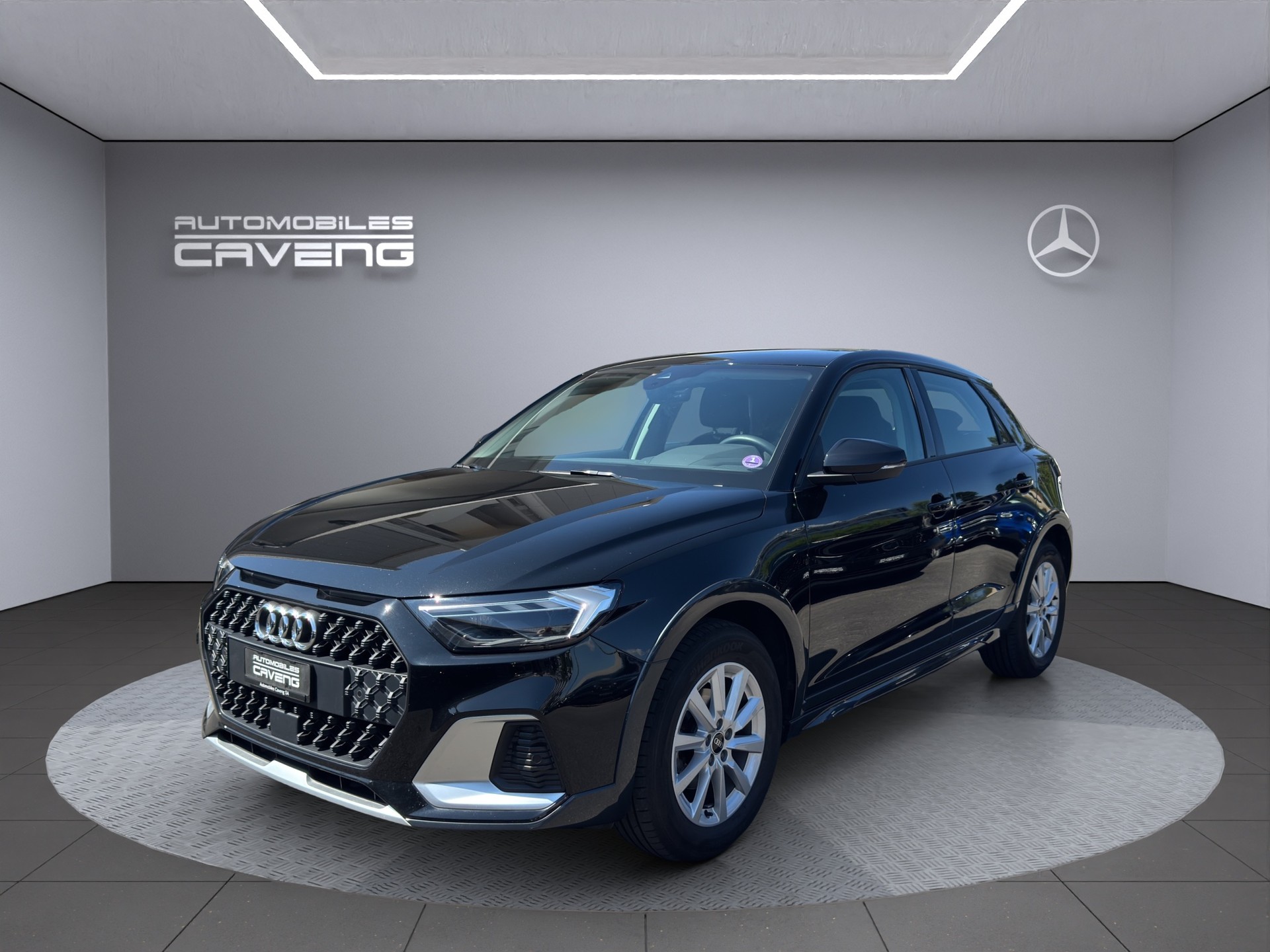 AUDI A1 allstreet 30 TFSI Attraction S-tronic-image-0