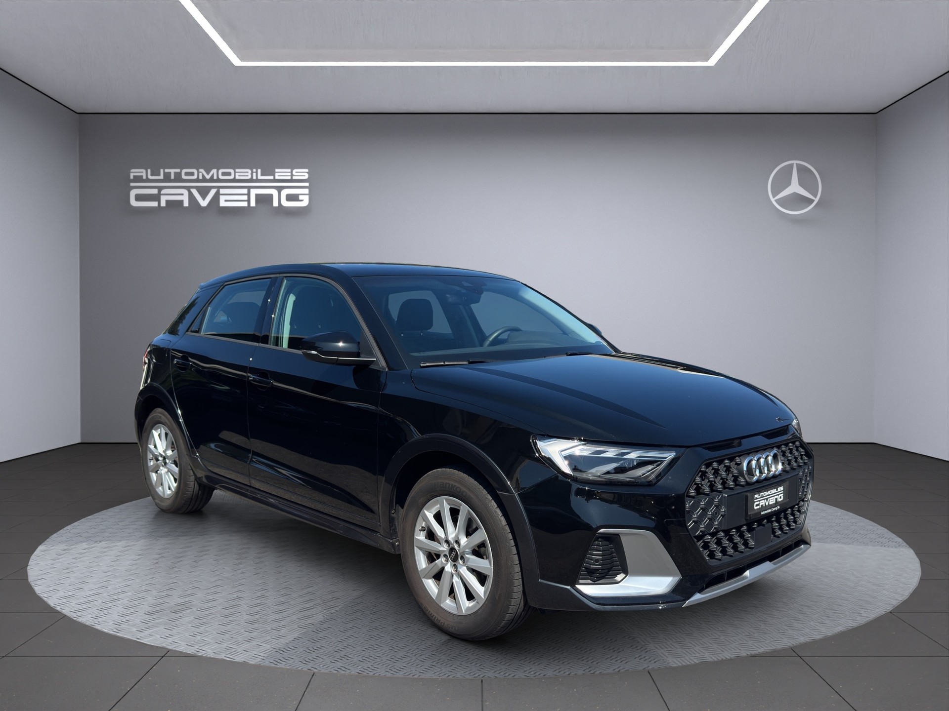 AUDI A1 allstreet 30 TFSI Attraction S-tronic-image-6