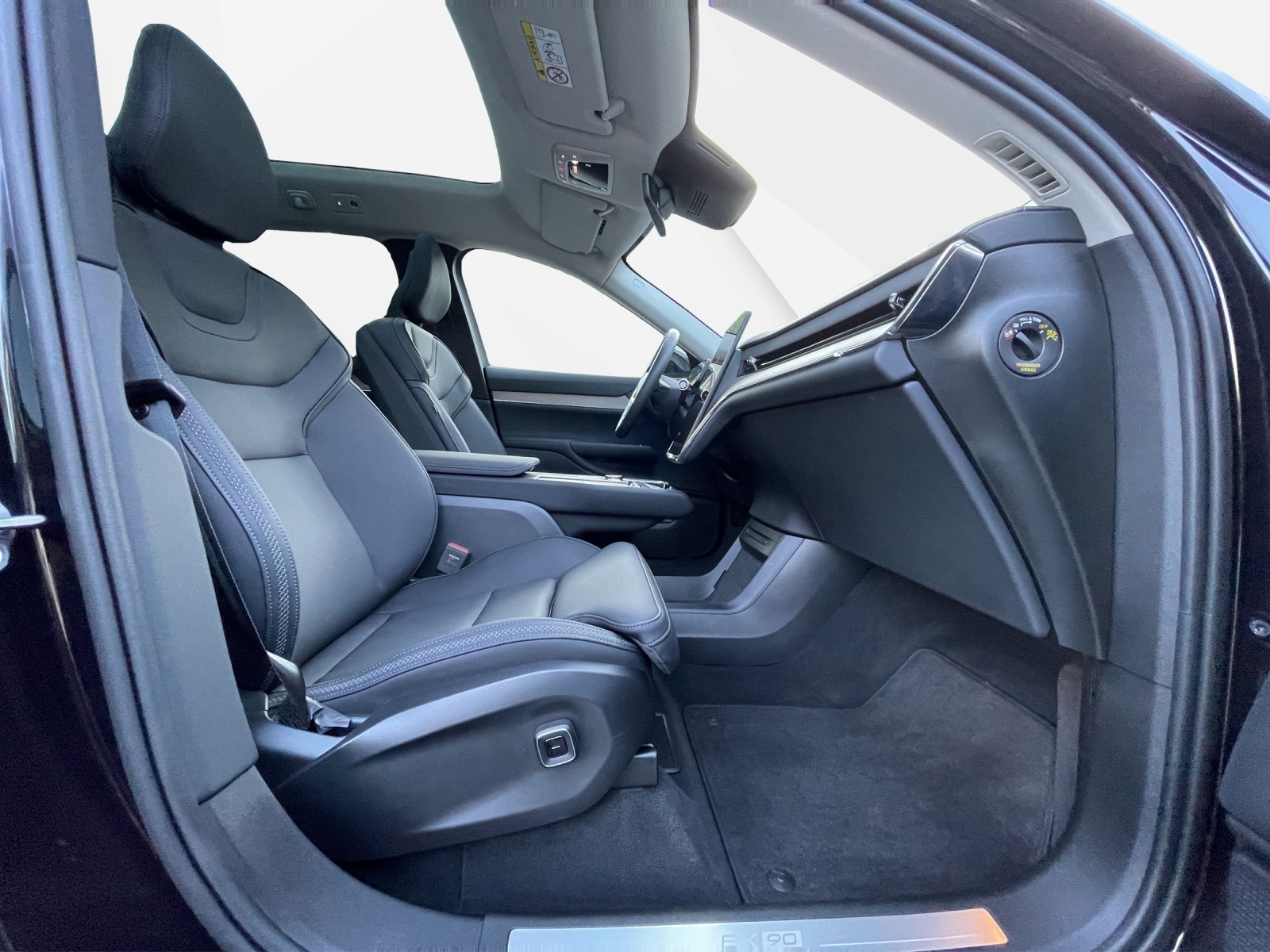 VOLVO EX90 Twin Plus AWD-image-15