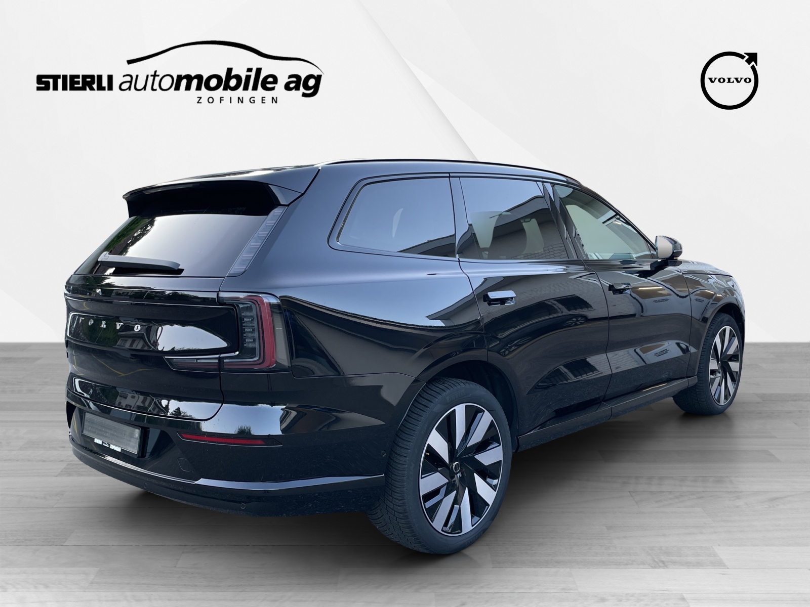 VOLVO EX90 Twin Plus AWD-image-4