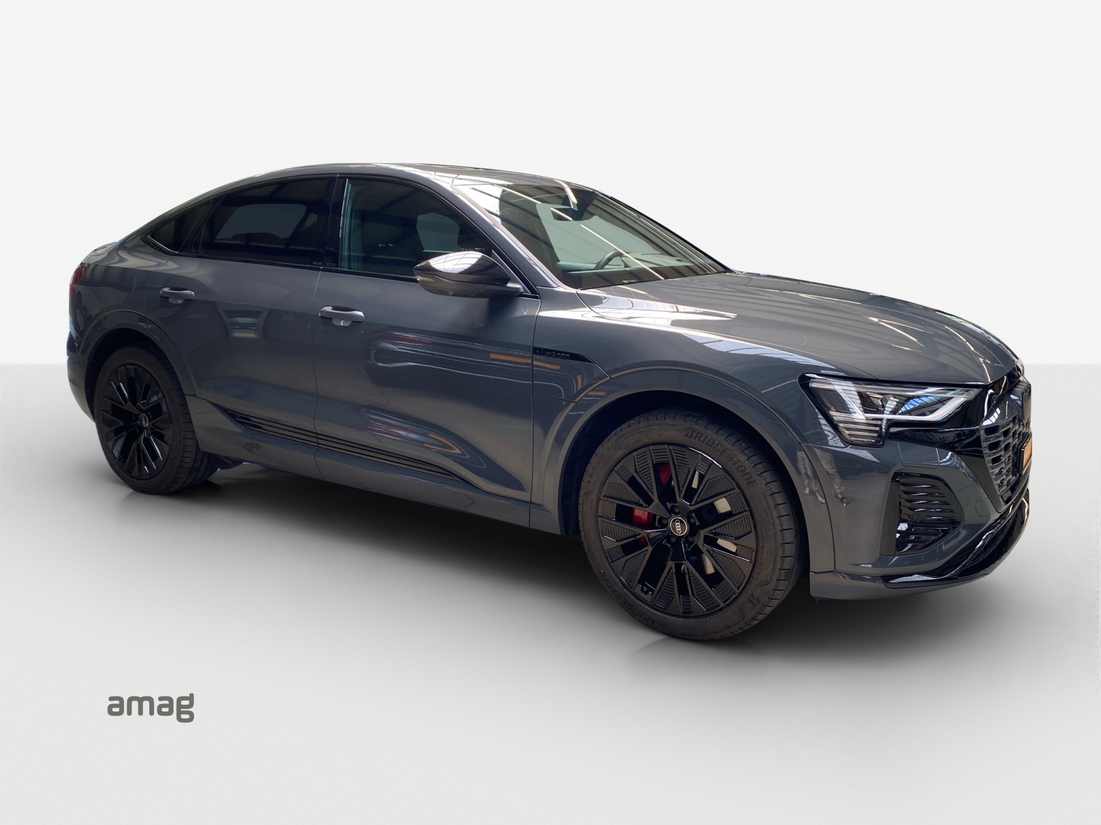 AUDI Q8 Sportback 50 e-tron Black Edition quattro-image-5
