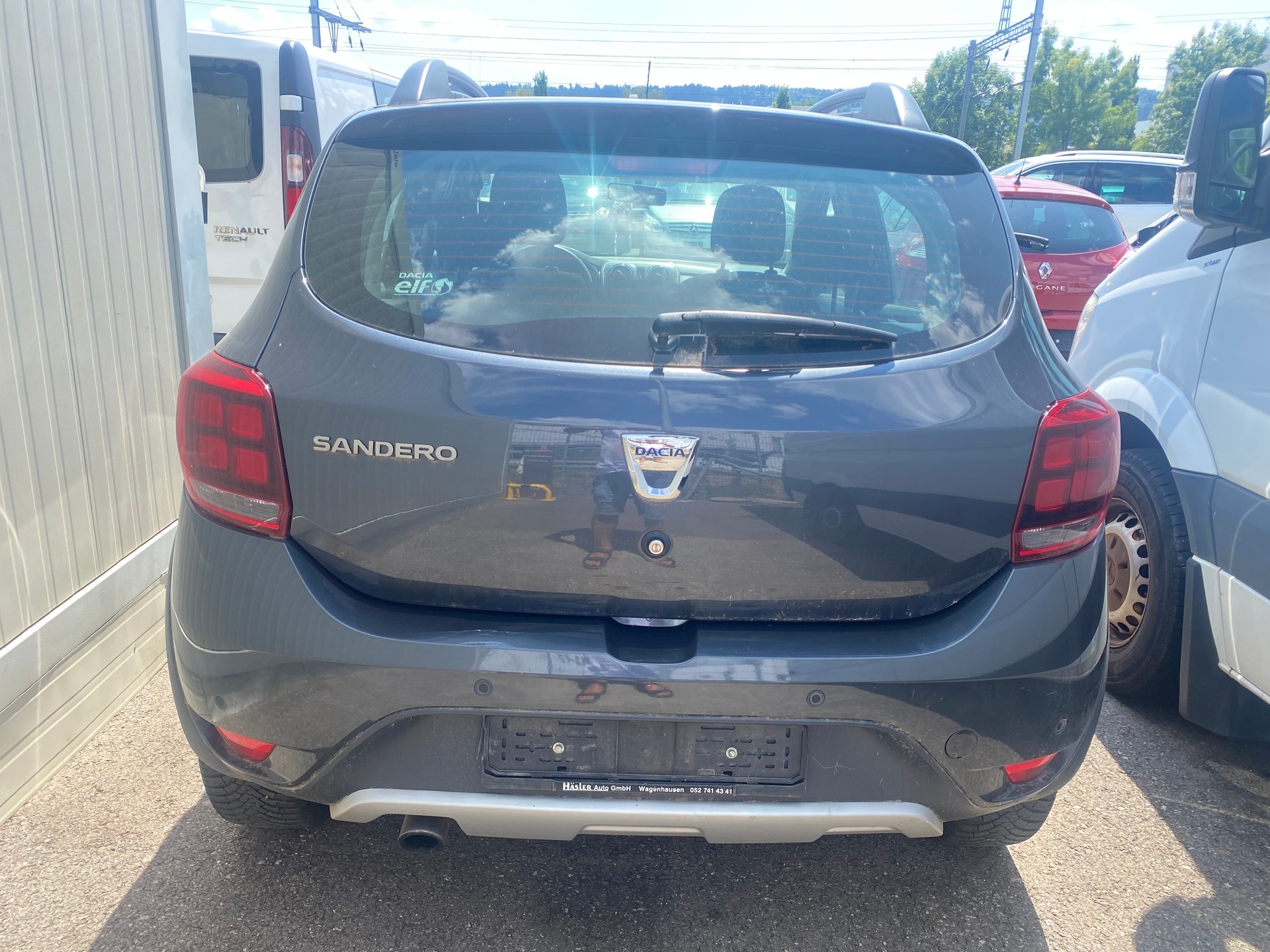 DACIA Sandero TCe 90 Lauréate Automatic-image-5