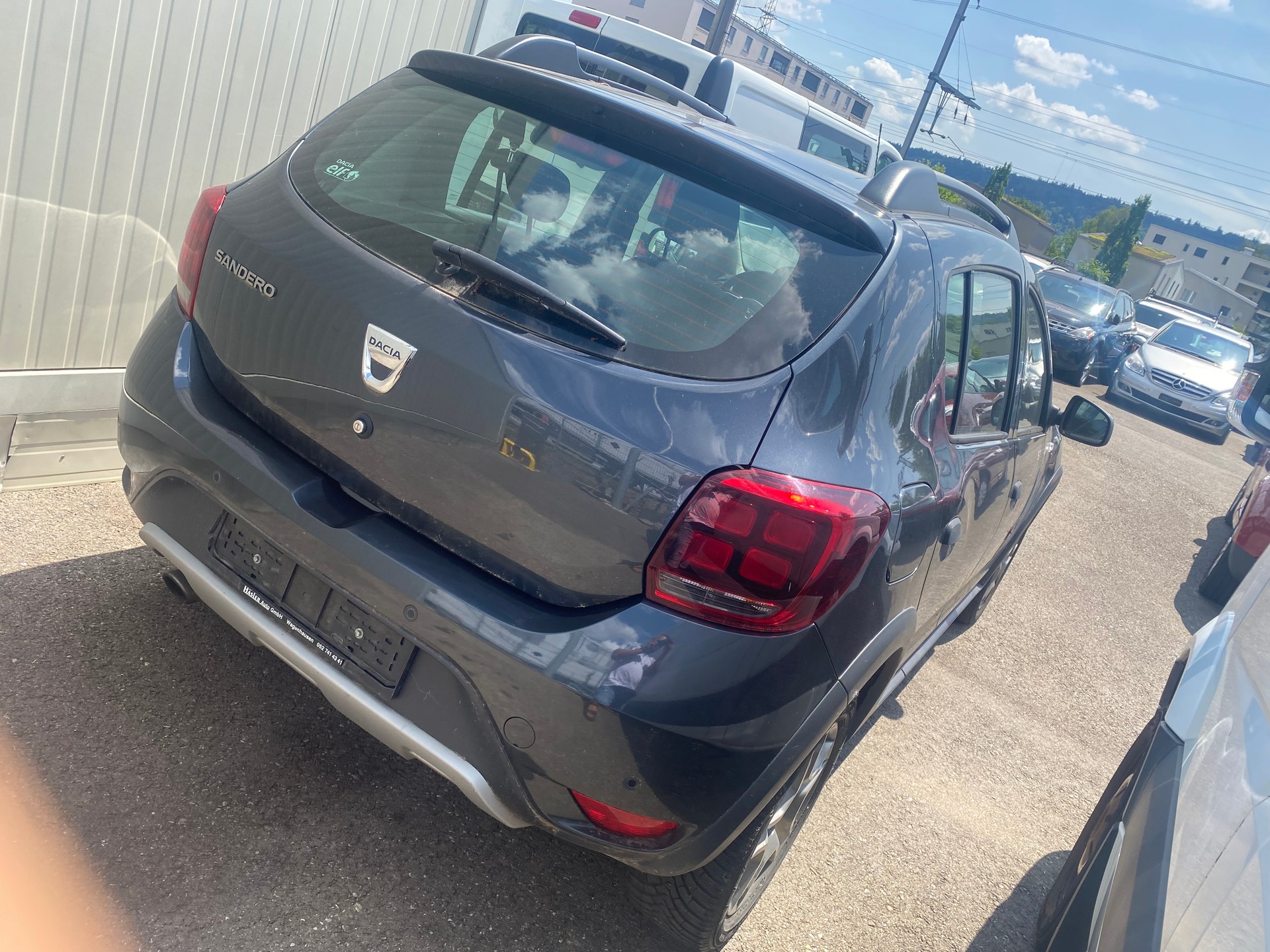 DACIA Sandero TCe 90 Lauréate Automatic-image-3