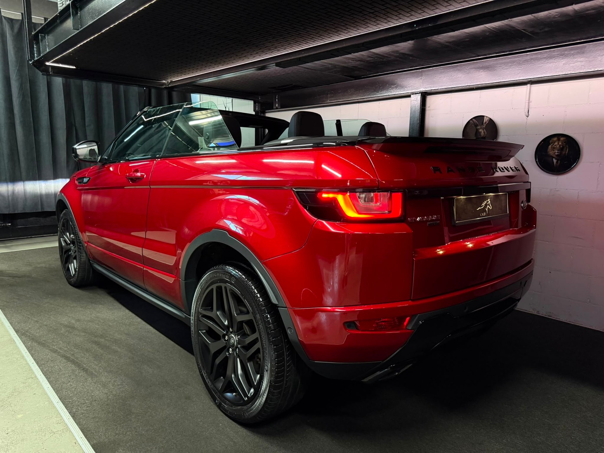 LAND ROVER Range Rover Evoque Convert. 2.0 TD4 SE Dynamic AT9-image-4