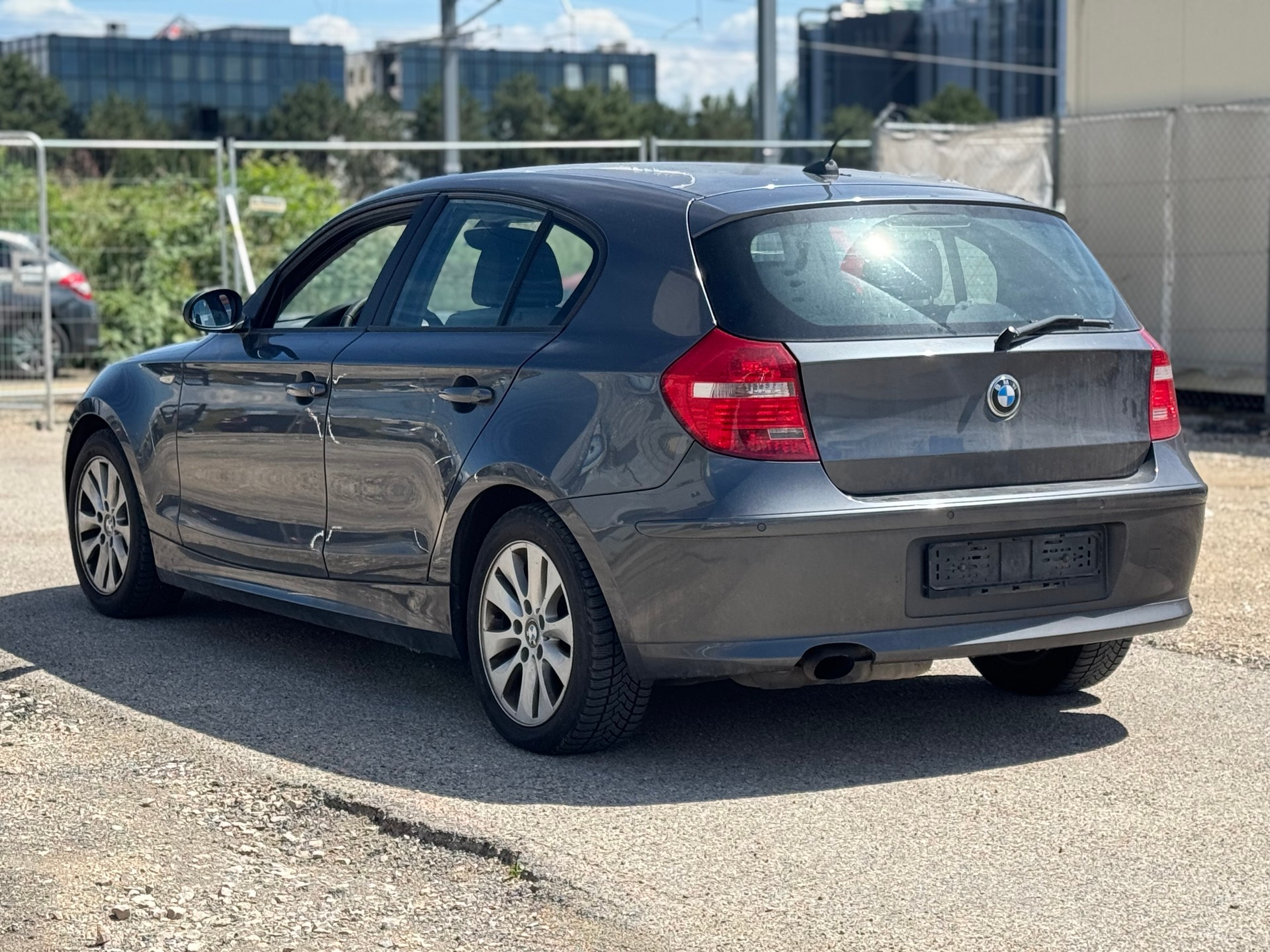 BMW 116i Access-image-5