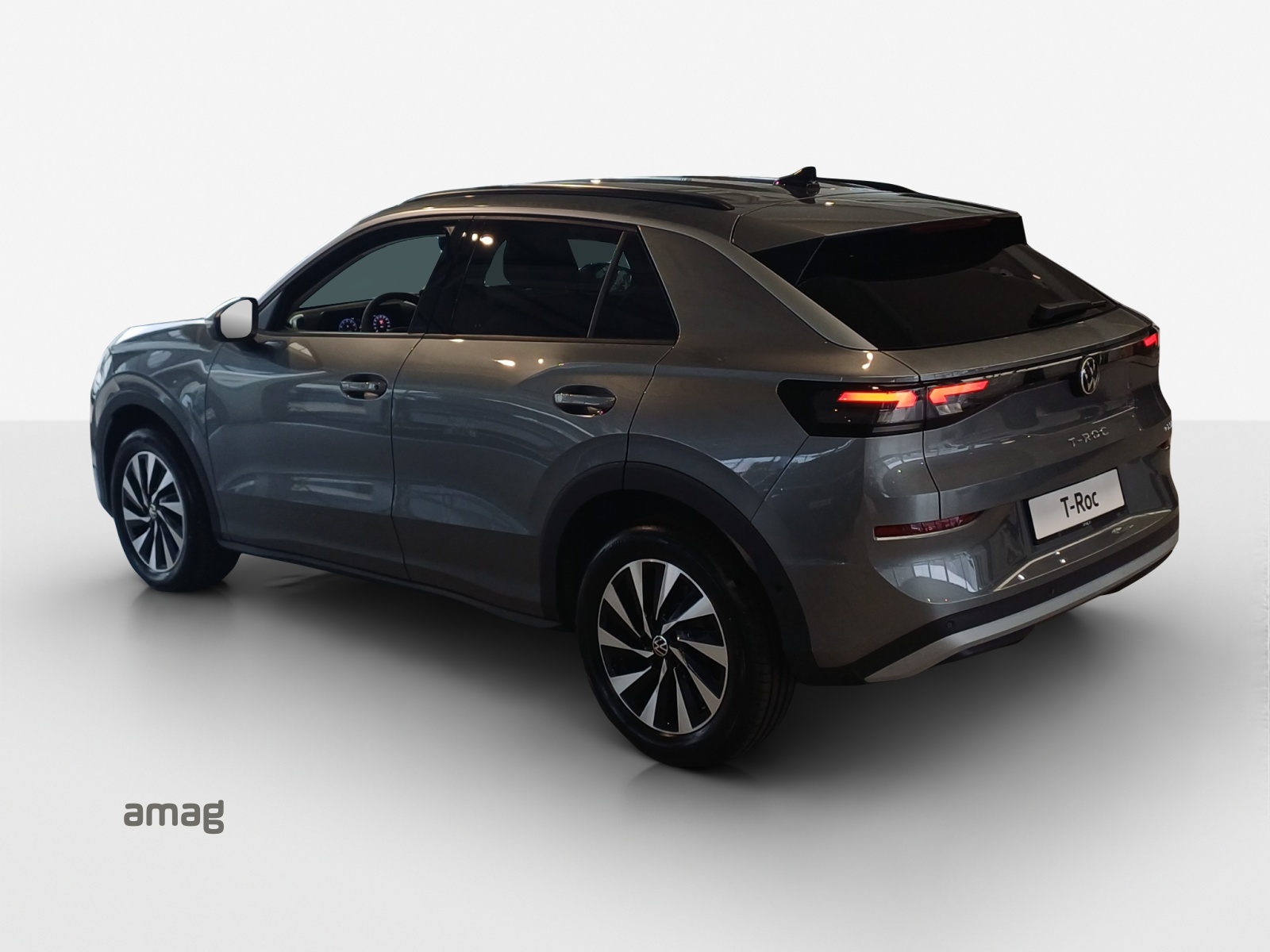 VW T-Roc 1.5 eTSI mHEV Life DSG-image-2