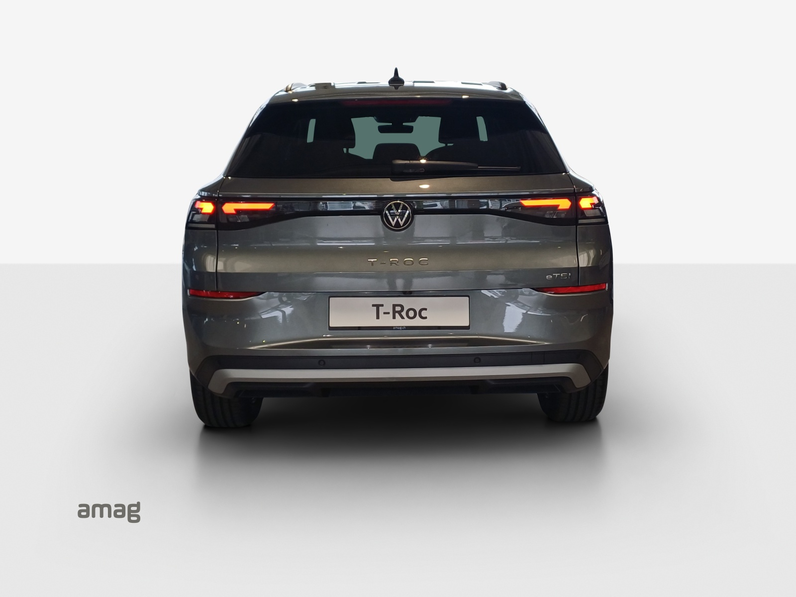 VW T-Roc 1.5 eTSI mHEV Life DSG-image-3