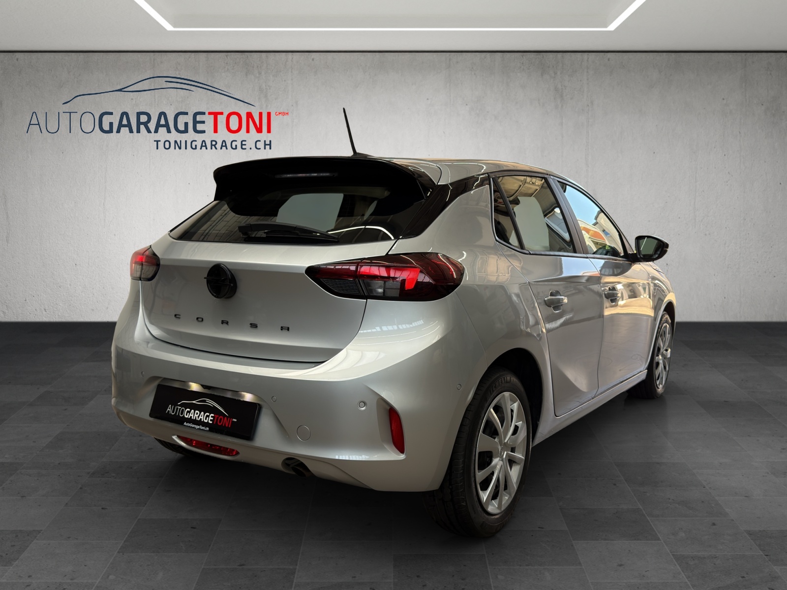 OPEL Corsa 1.2 TP Edition A-image-5