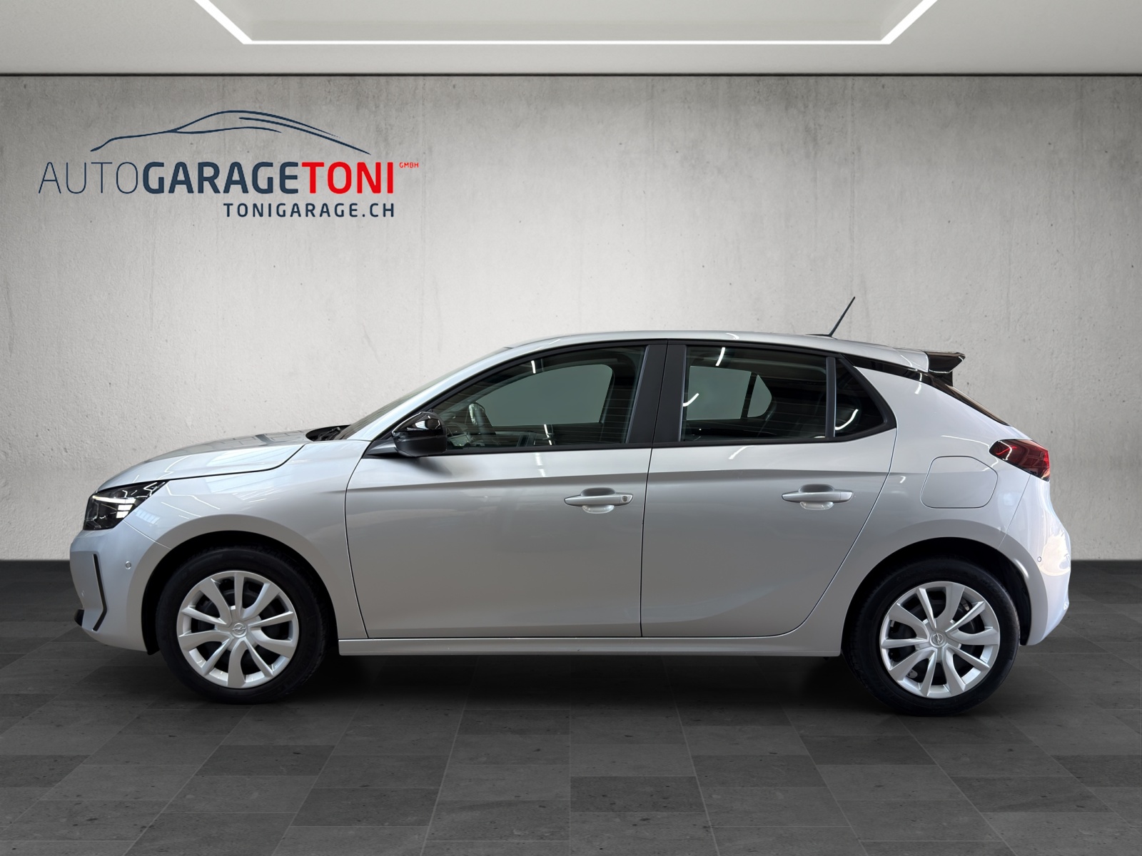 OPEL Corsa 1.2 TP Edition A-image-3