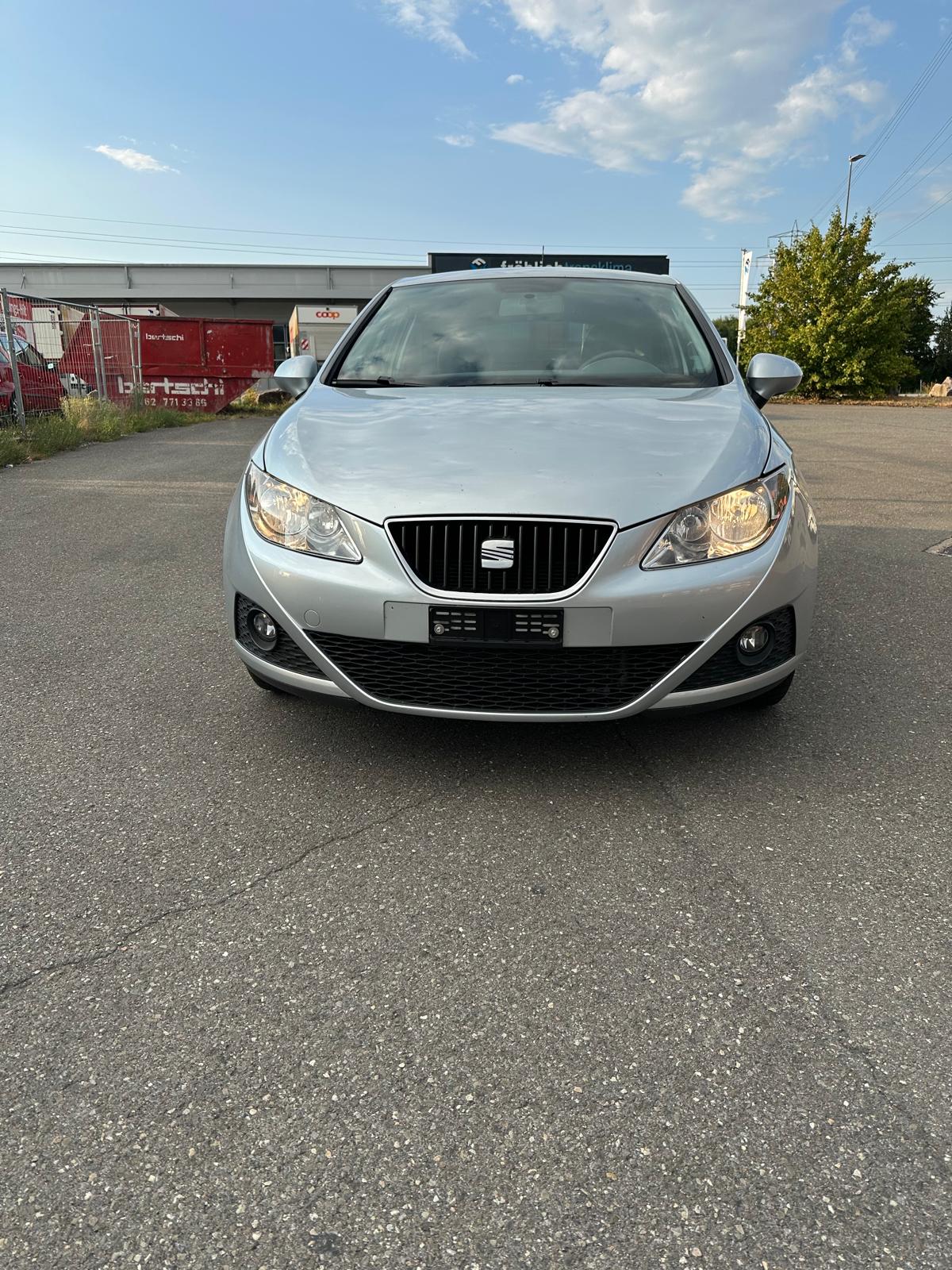 SEAT Ibiza SC 1.6 Sport-image-0
