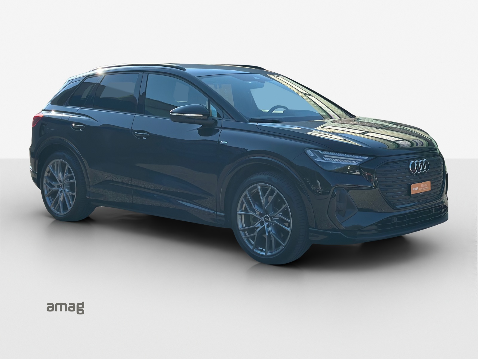AUDI Q4 e-tron 50 quattro-image-5
