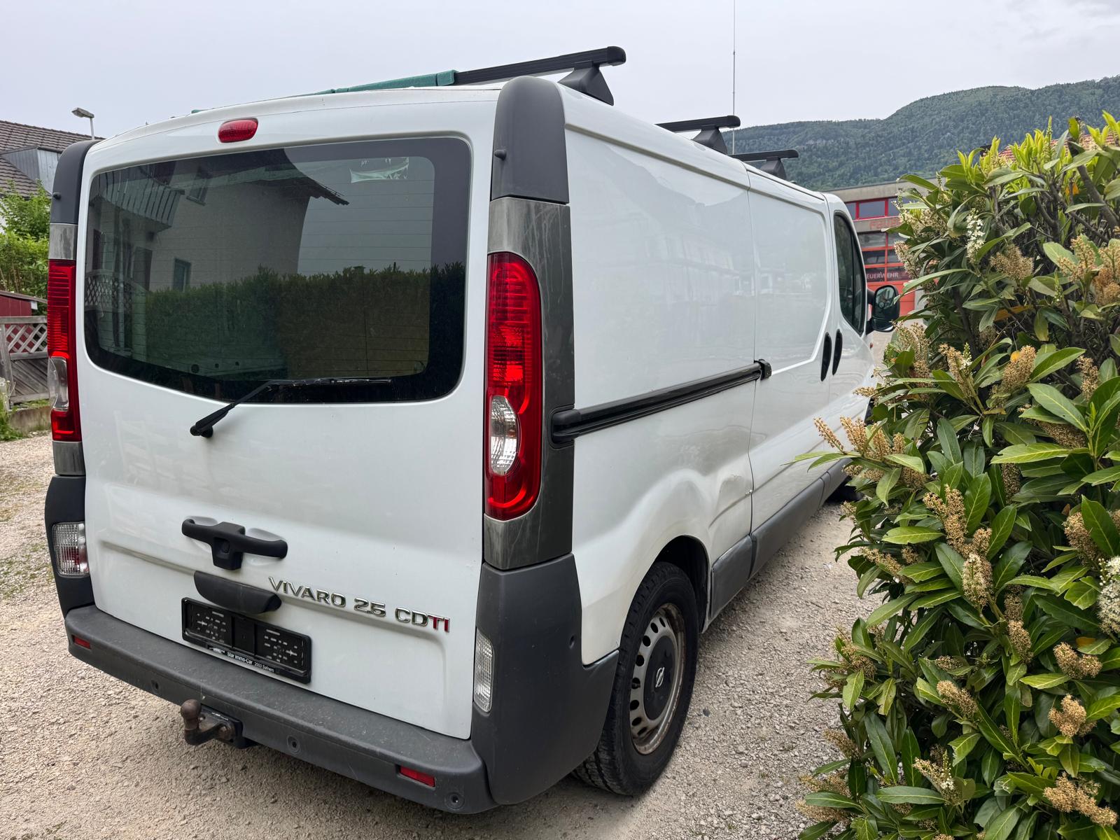 OPEL 2.5 CDTI 146 Easytronic-image-2