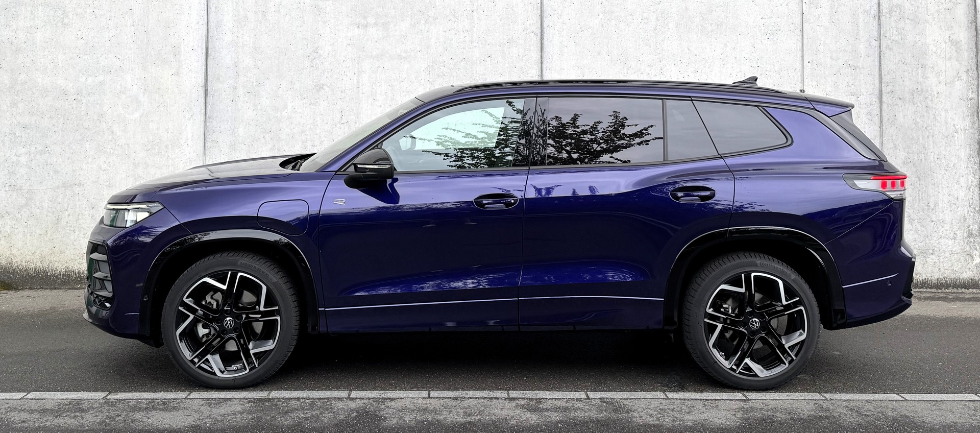 VW Tayron 1.5 TSI evo2 eHybrid R-Line DSG mit Herstellergarantie | Vollausstattung | wie neu-image-3