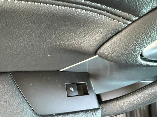 SAAB 9-5 2.0T Linear Automatic-image-6