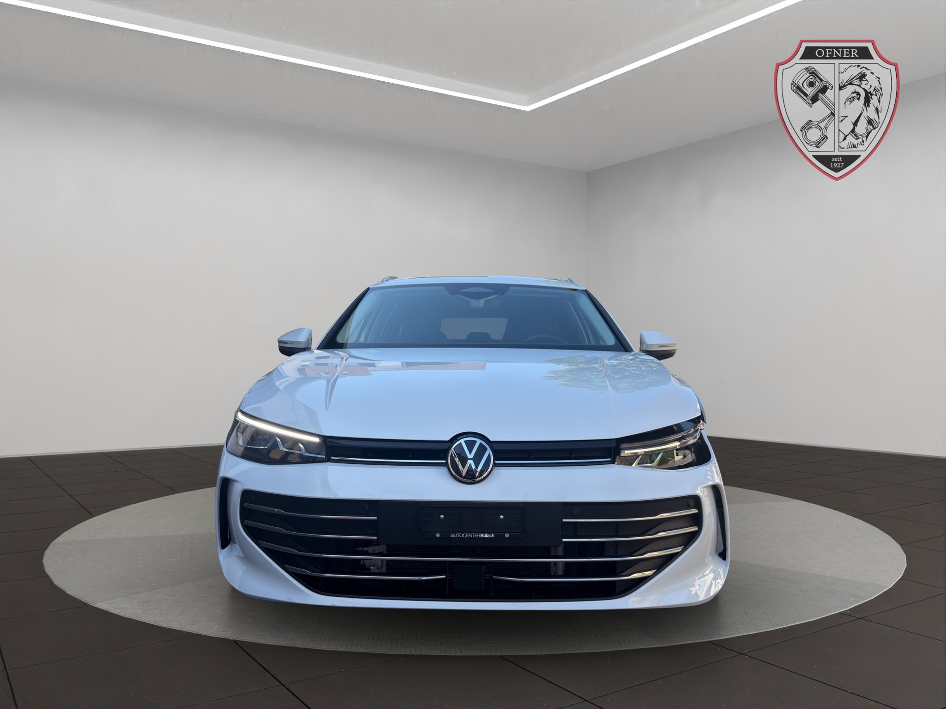 VW Passat Variant 2.0 TDI evo Business 4 Motion DSG-image-1