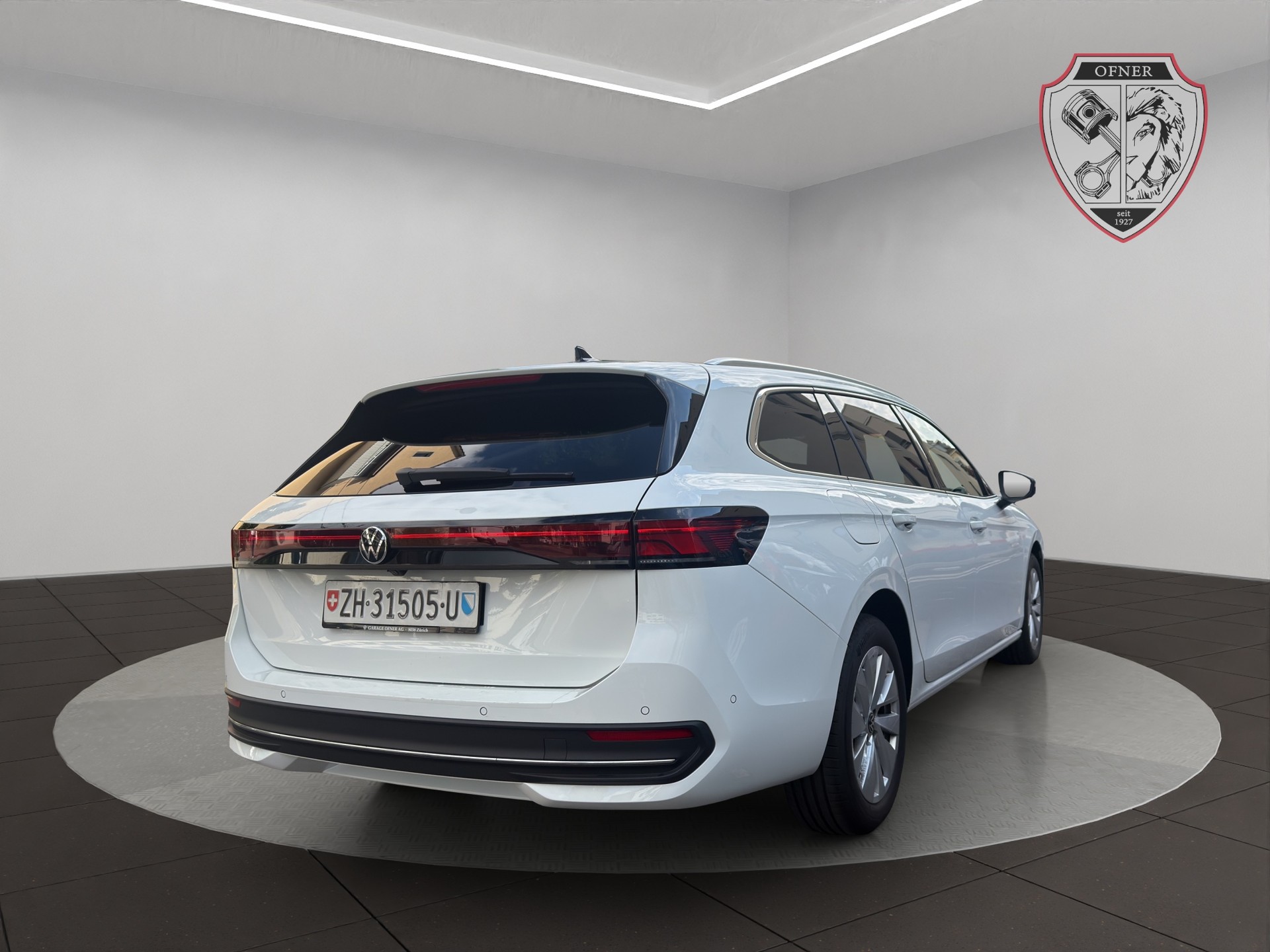 VW Passat Variant 2.0 TDI evo Business 4 Motion DSG-image-5