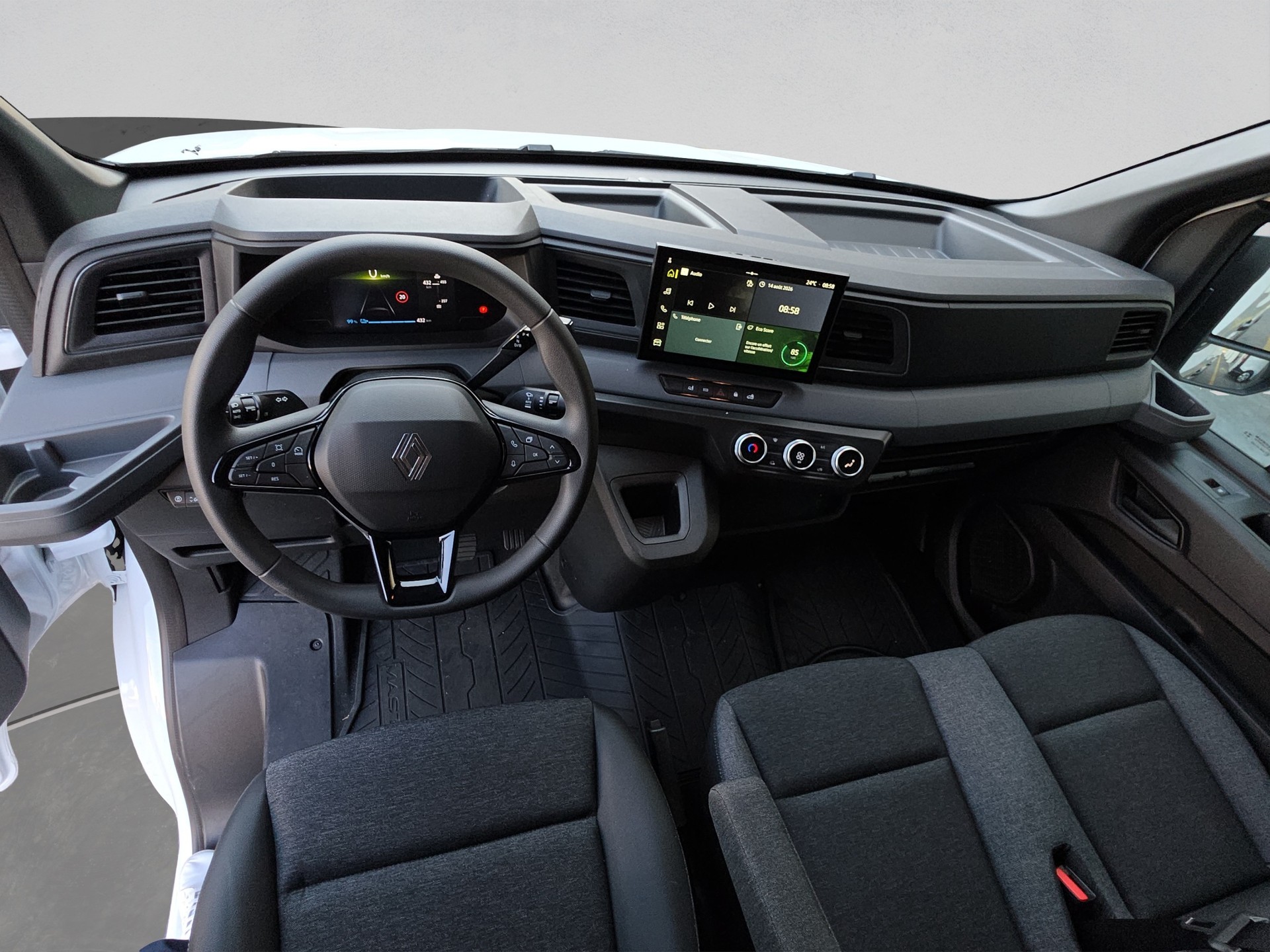 RENAULT Master E-Tech 40 EV 87kWh L3H2-image-9