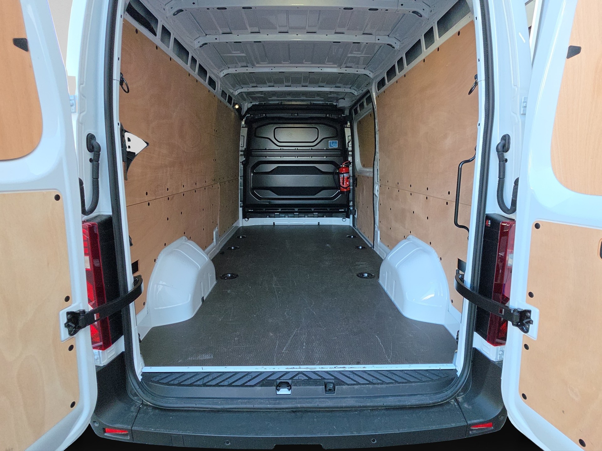 RENAULT Master E-Tech 40 EV 87kWh L3H2-image-12