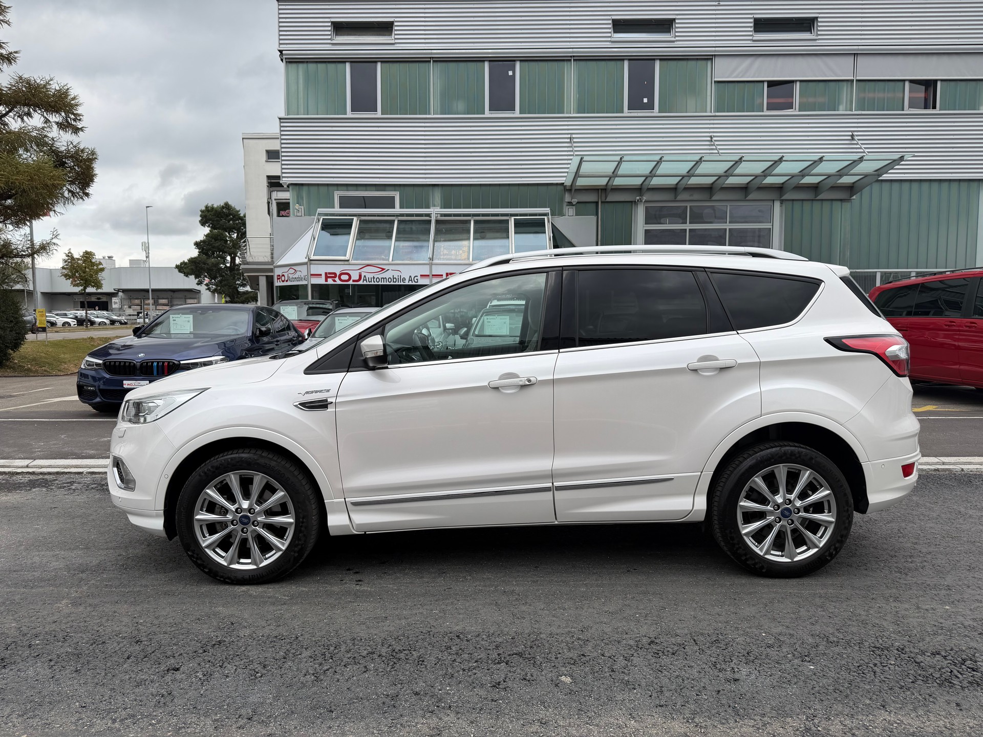 FORD Kuga 2.0 TDCi Vignale 4WD PowerShift-image-0