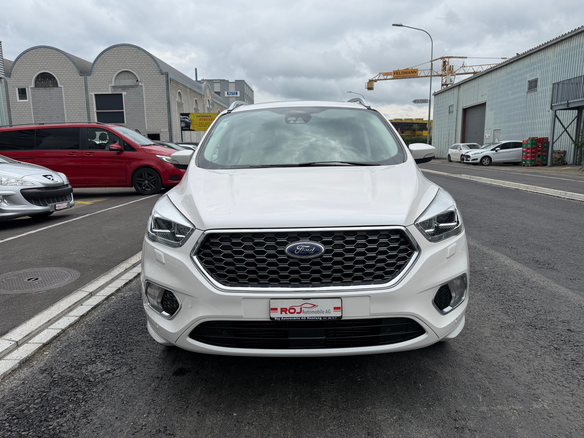 FORD Kuga 2.0 TDCi Vignale 4WD PowerShift-image-2