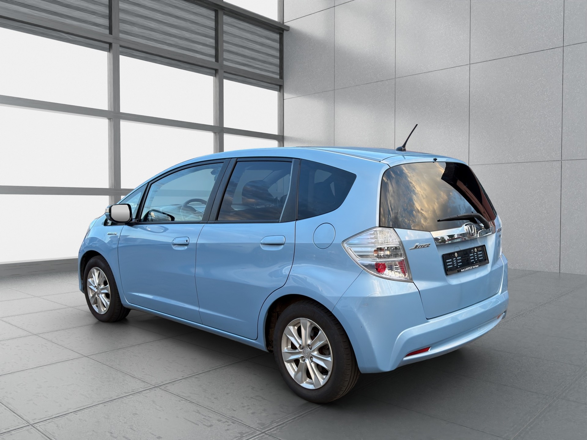 HONDA Jazz 1.3i Hybrid Elegance CVT-image-4