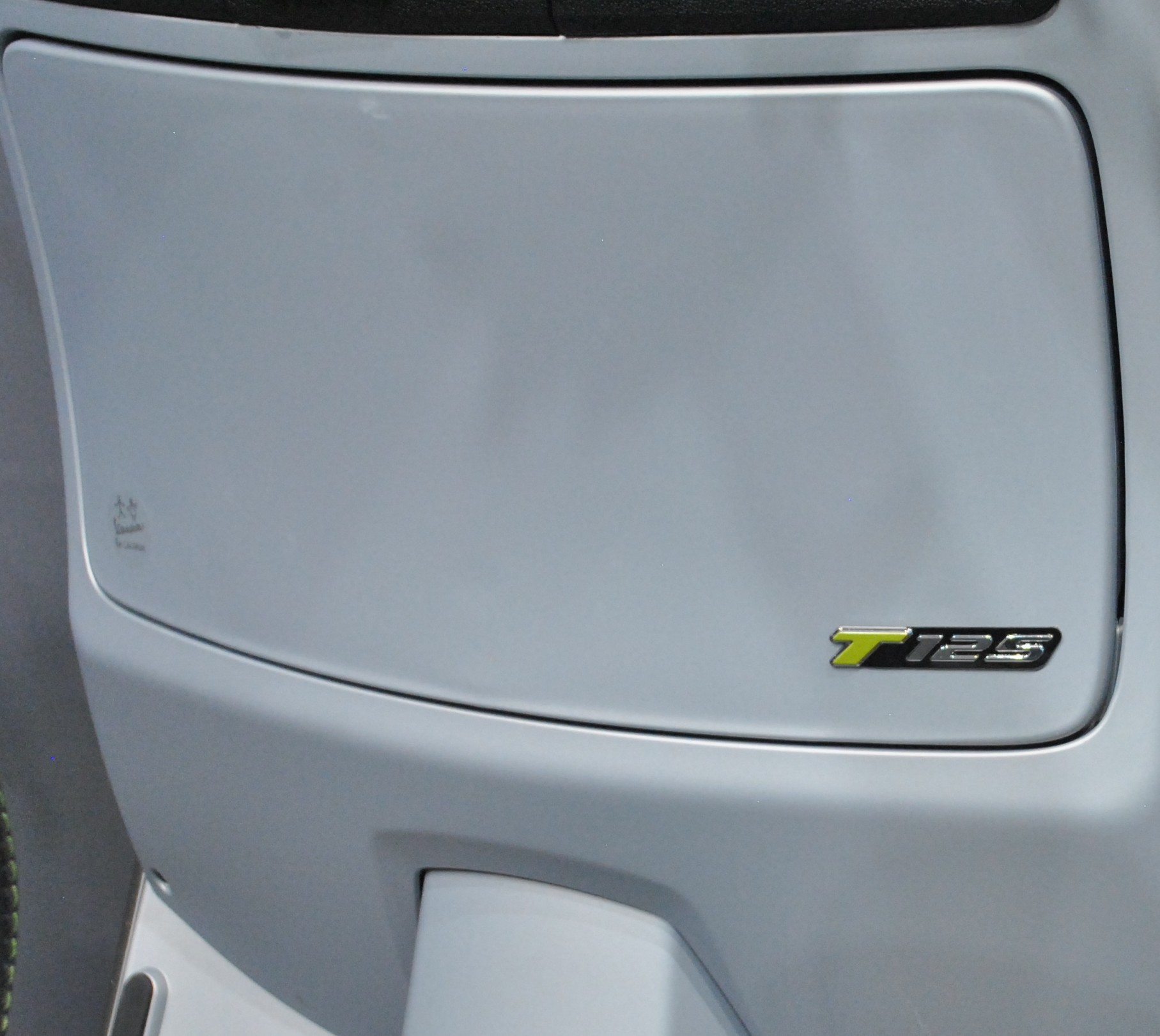 PIAGGIO Vespa GTS 125 Super Tech ABS-image-6