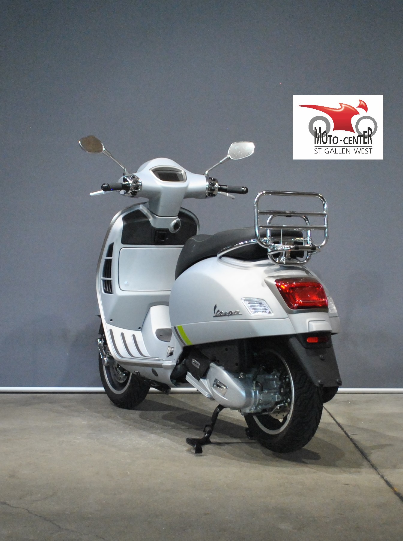 PIAGGIO Vespa GTS 125 Super Tech ABS-showroom-element-3