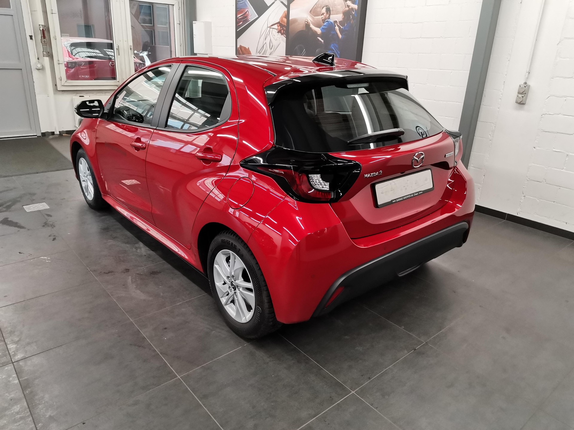 MAZDA 2 1.5 Hybrid Exclusive-Line-image-3