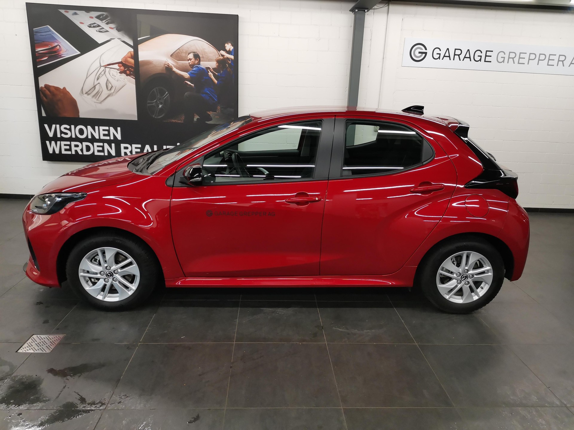 MAZDA 2 1.5 Hybrid Exclusive-Line-image-2