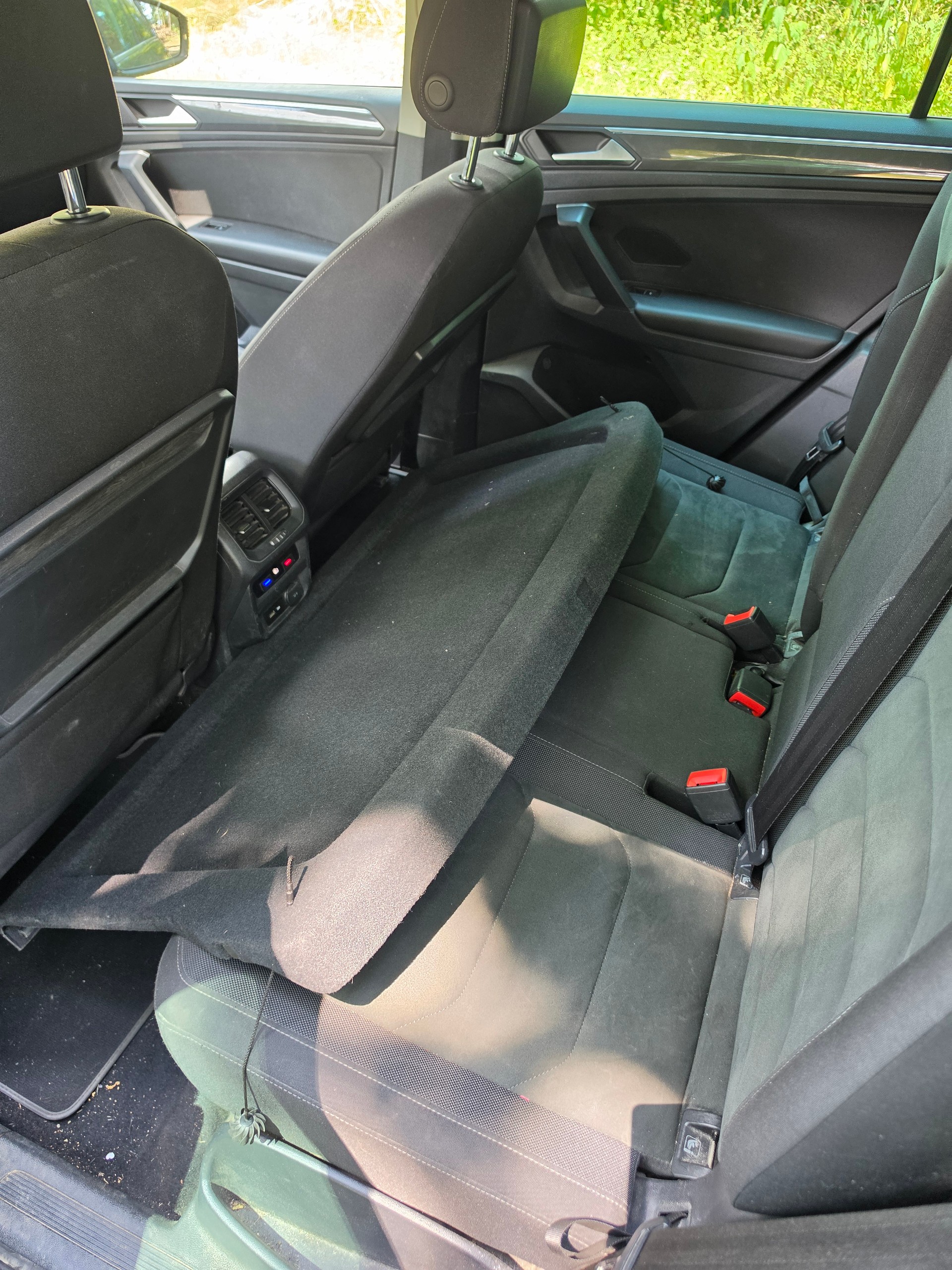 VW Tiguan 2.0 TDI SCR Highline 4Motion DSG-image-12