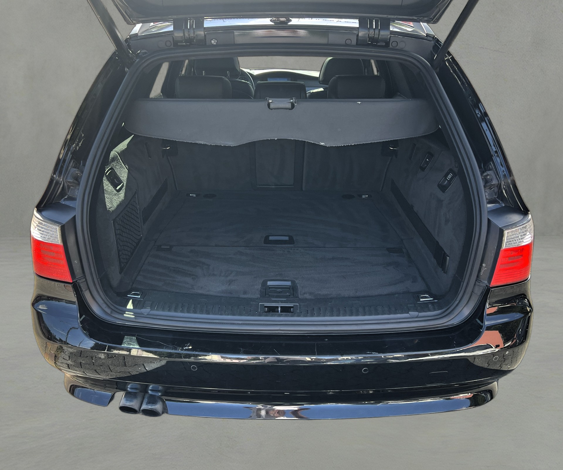 BMW 530xi Touring Steptronic-image-9