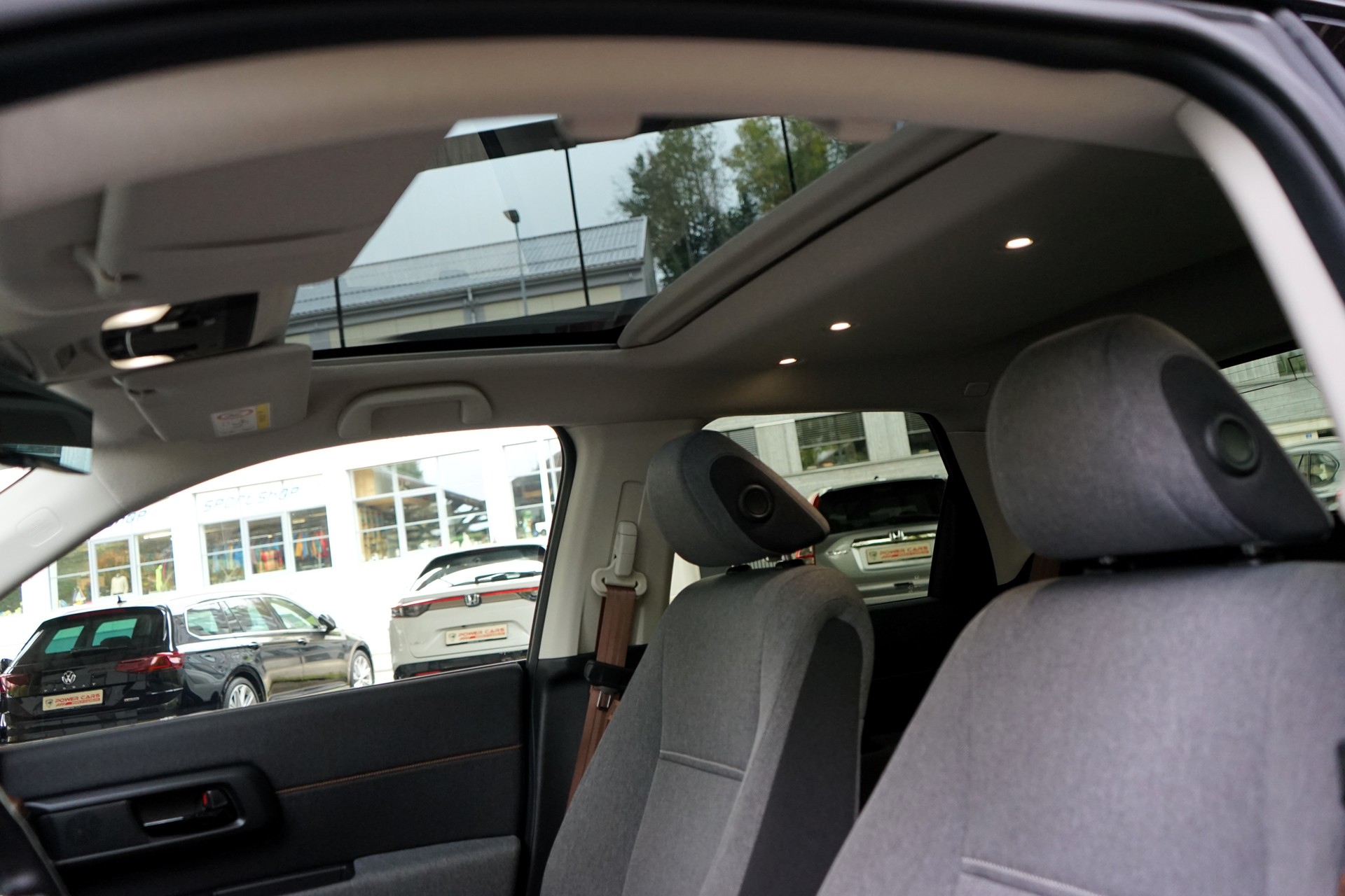 HONDA e Advance-image-5