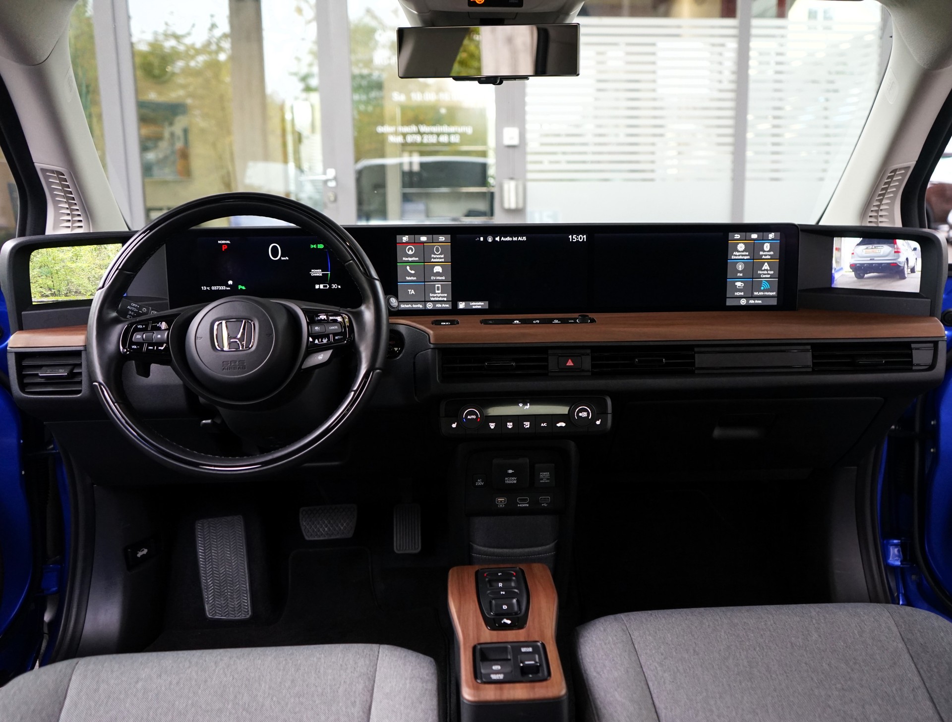 HONDA e Advance-image-3