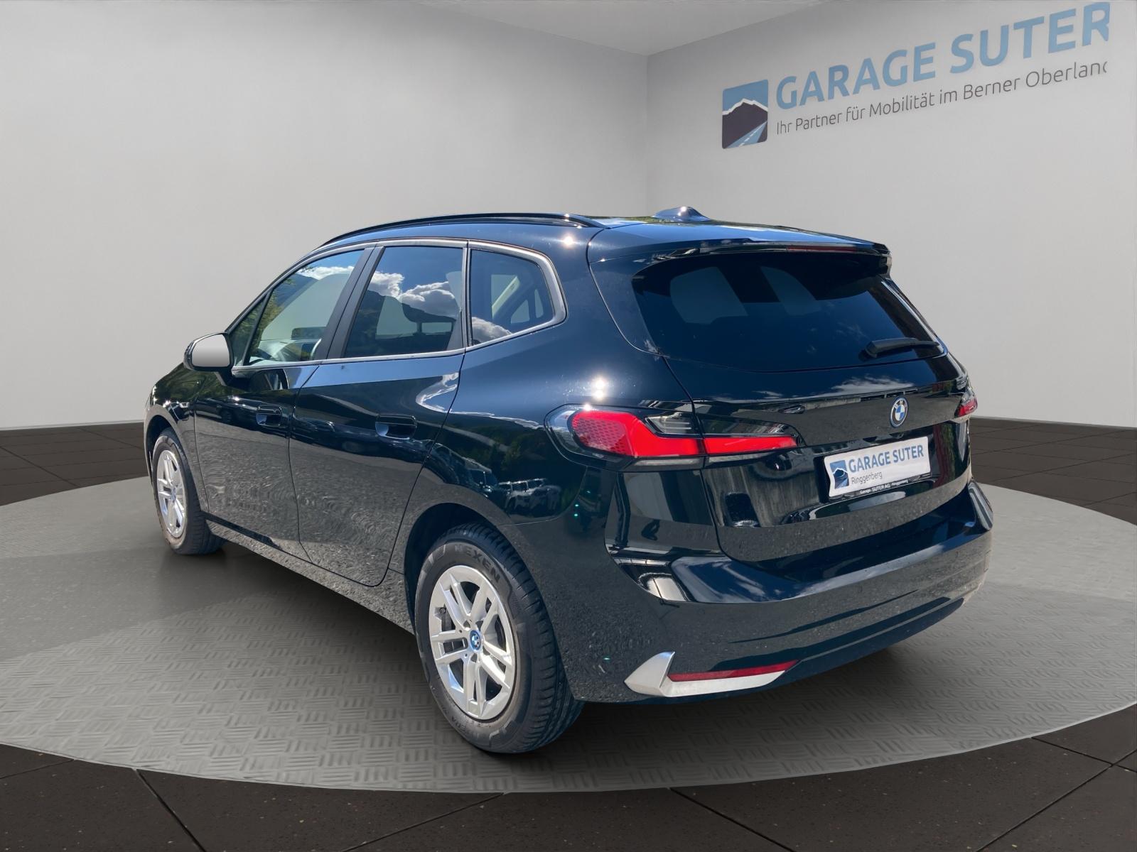 BMW 225e xDrive Active Tourer-showroom-element-2