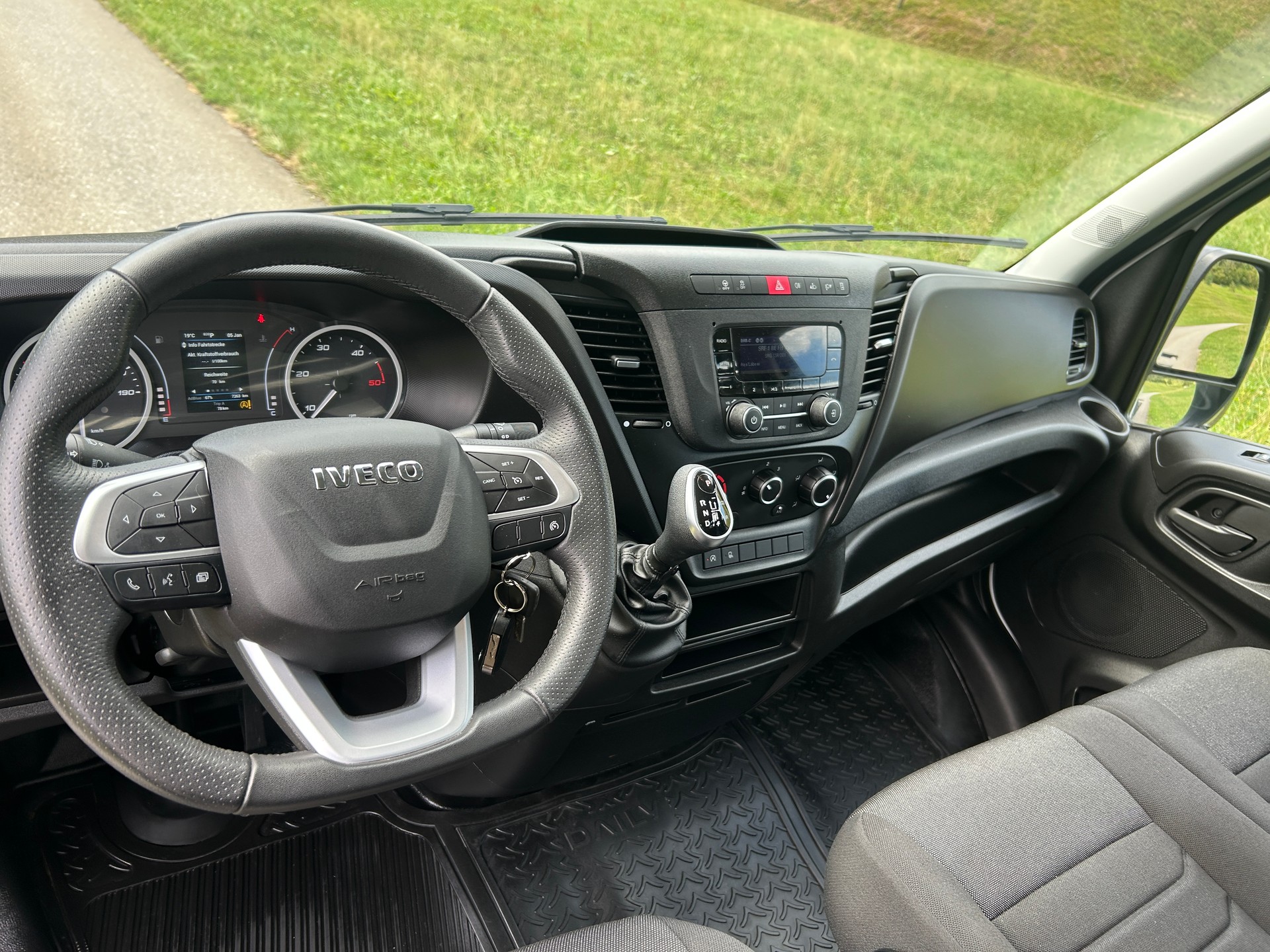 IVECO 35S14 Automat-image-14