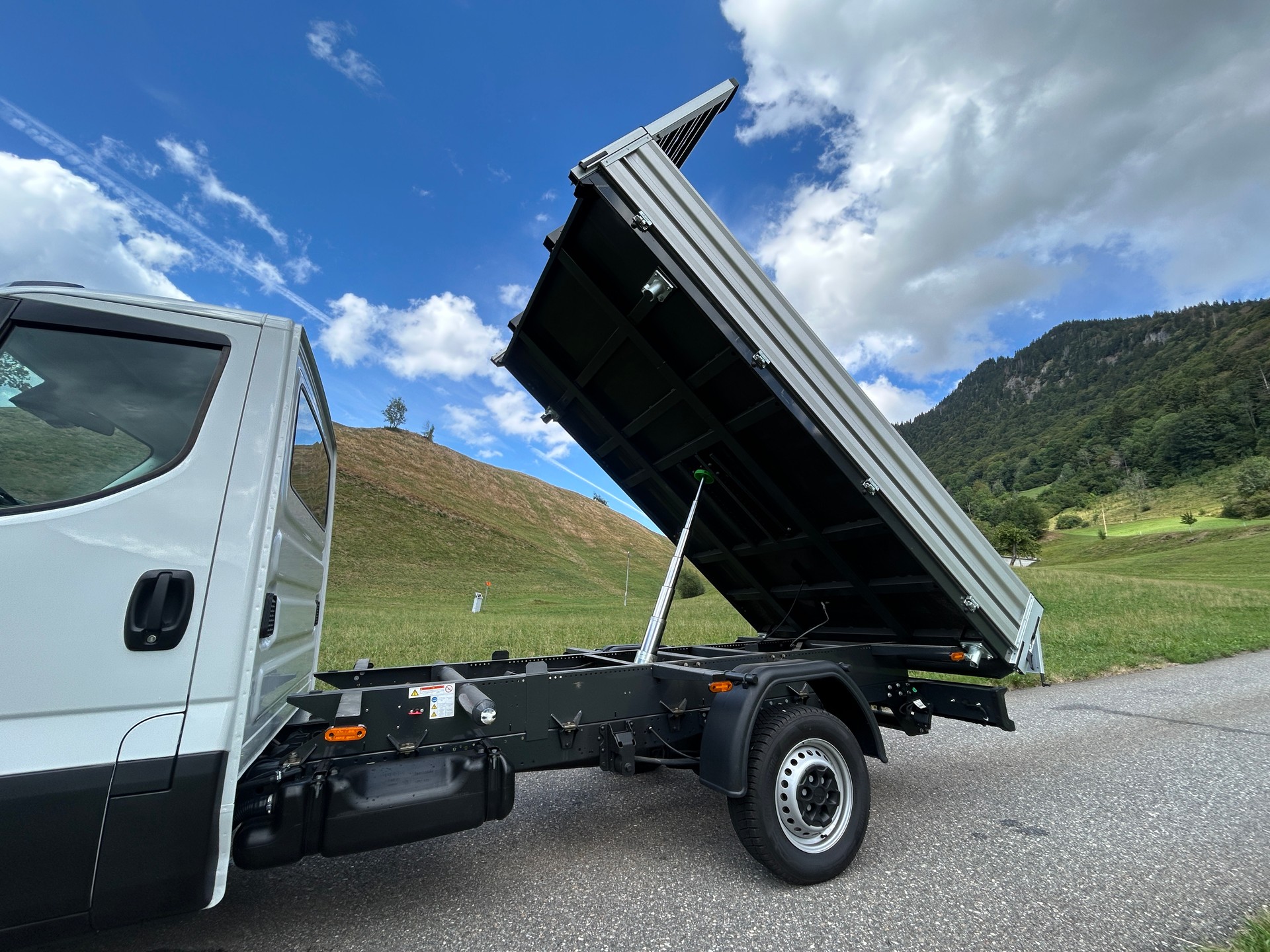 IVECO 35S14 Automat-image-3