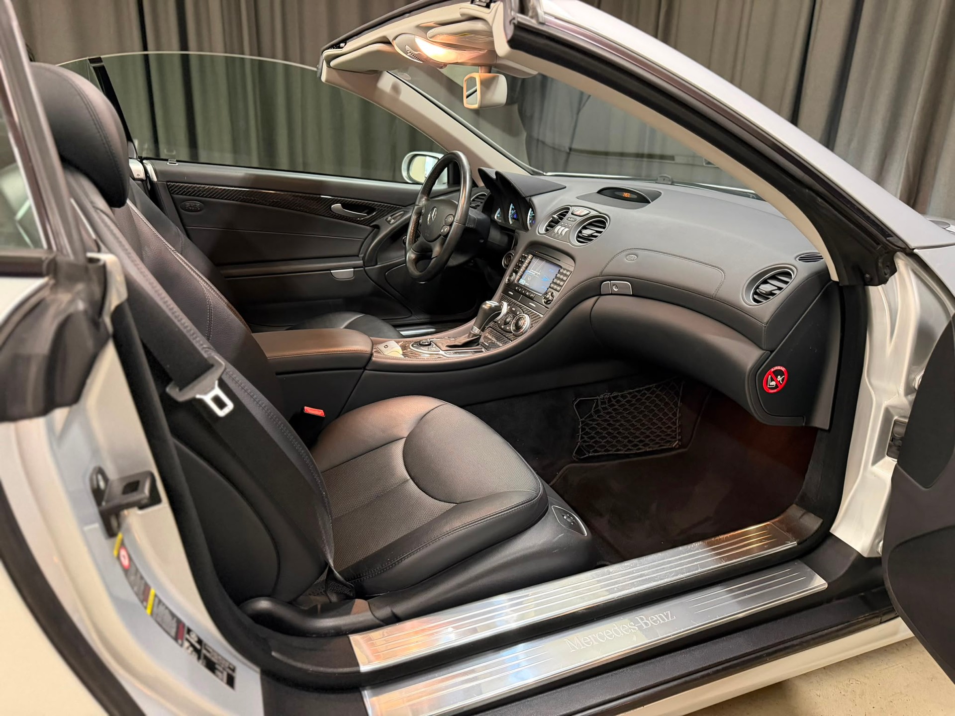 MERCEDES-BENZ SL 500 Swiss Edition 7G-Tronic-image-10