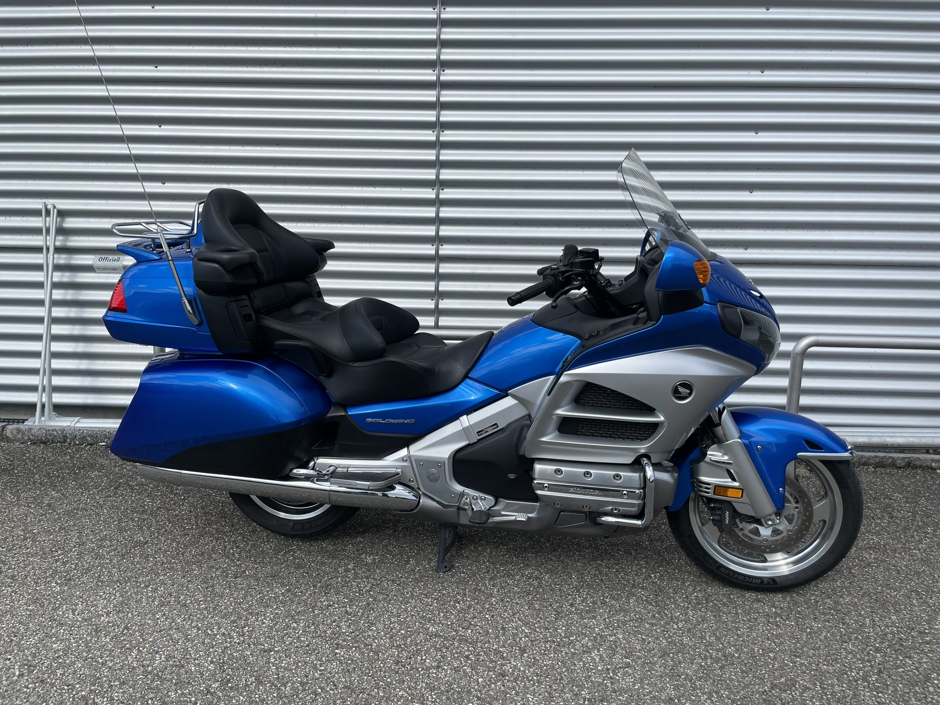 HONDA GL 1800 A Goldwing Luxury Edition-image-1