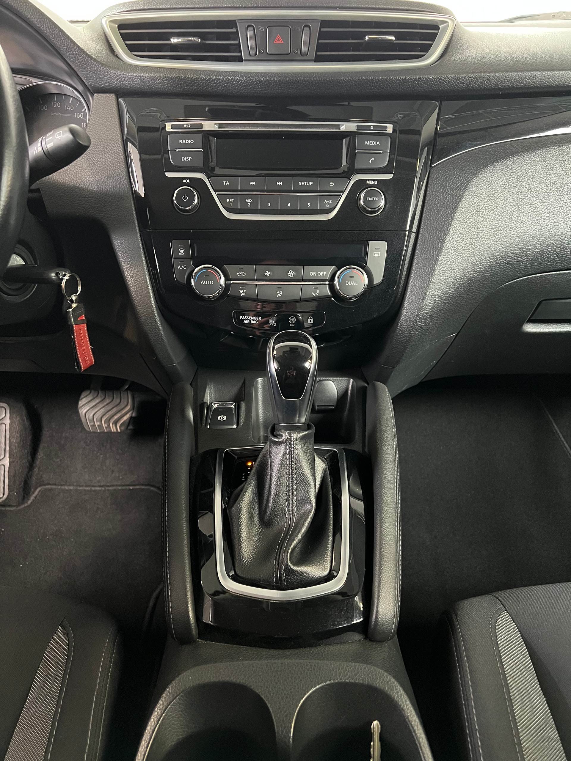 NISSAN Qashqai 1.6 dCi acenta Xtronic CVT-image-5