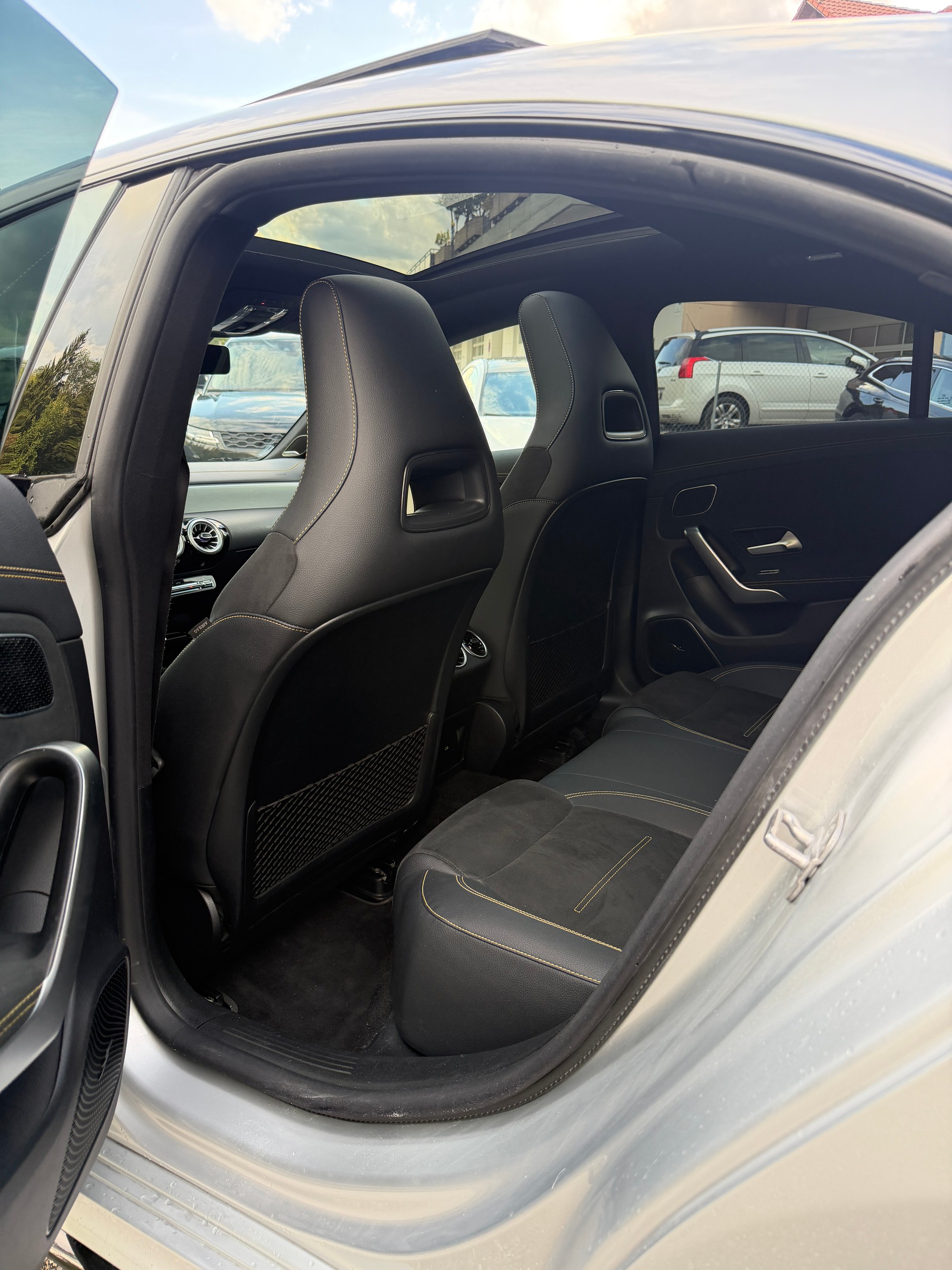 MERCEDES-BENZ CLA 45 S AMG 4Matic+ 8G-DCT-image-8