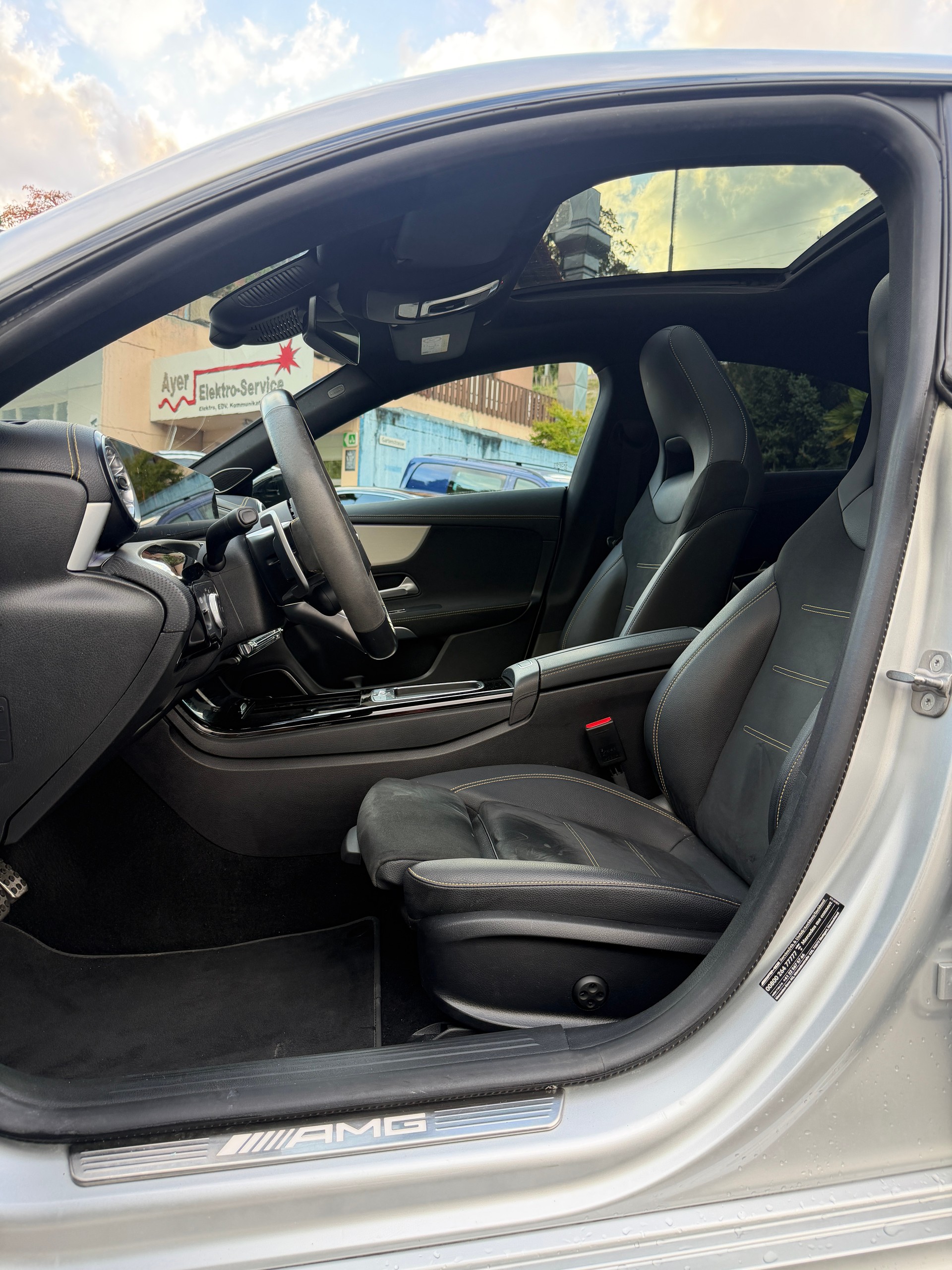 MERCEDES-BENZ CLA 45 S AMG 4Matic+ 8G-DCT-image-7