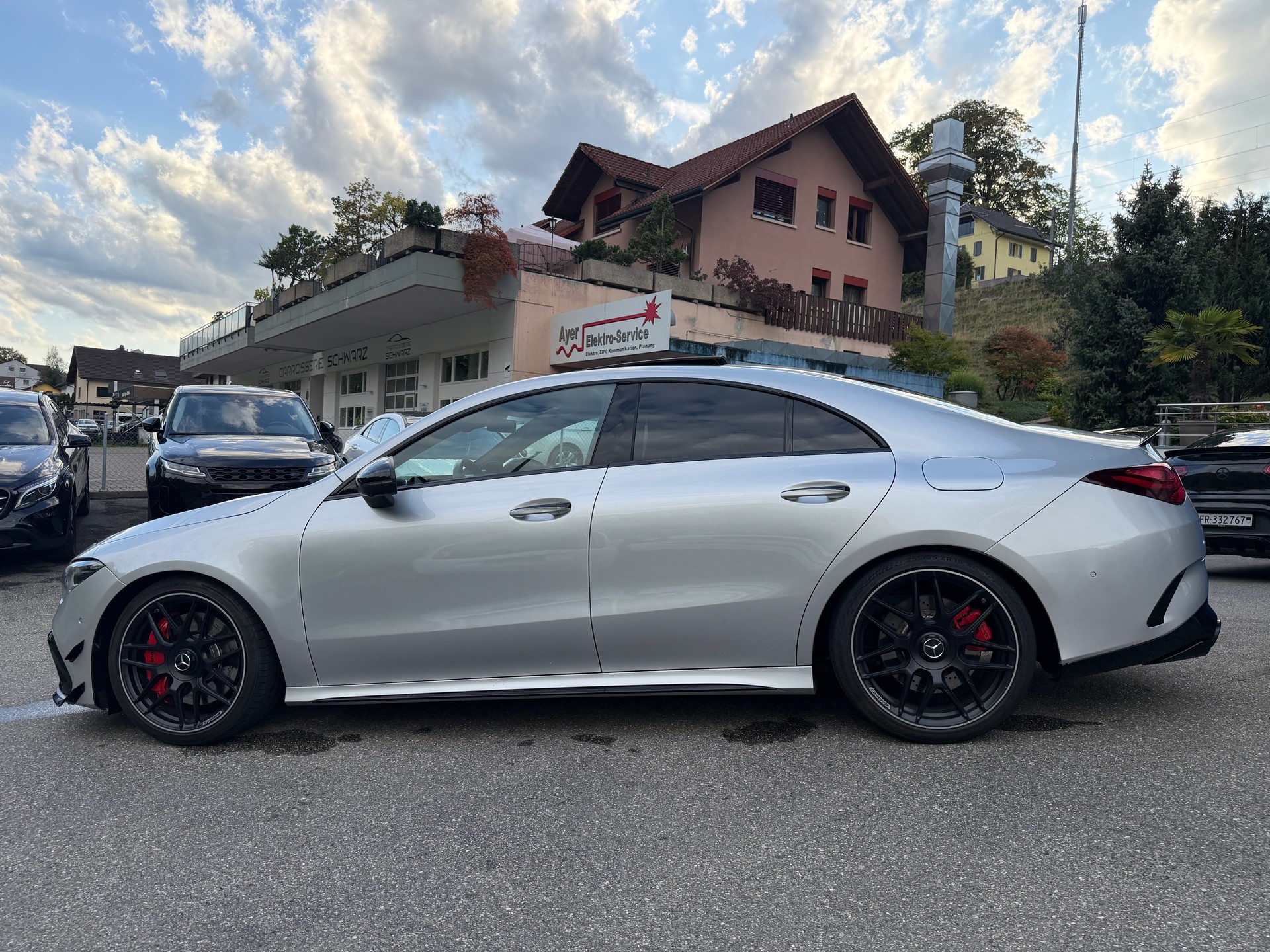 MERCEDES-BENZ CLA 45 S AMG 4Matic+ 8G-DCT-image-5