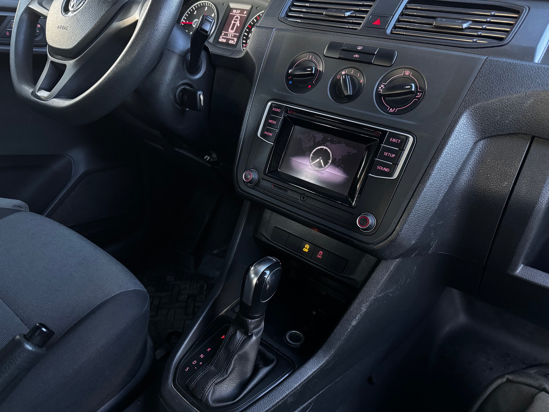 VW Caddy Maxi 2.0 TDI 4Motion DSG | 4x4 | Automat-image-5