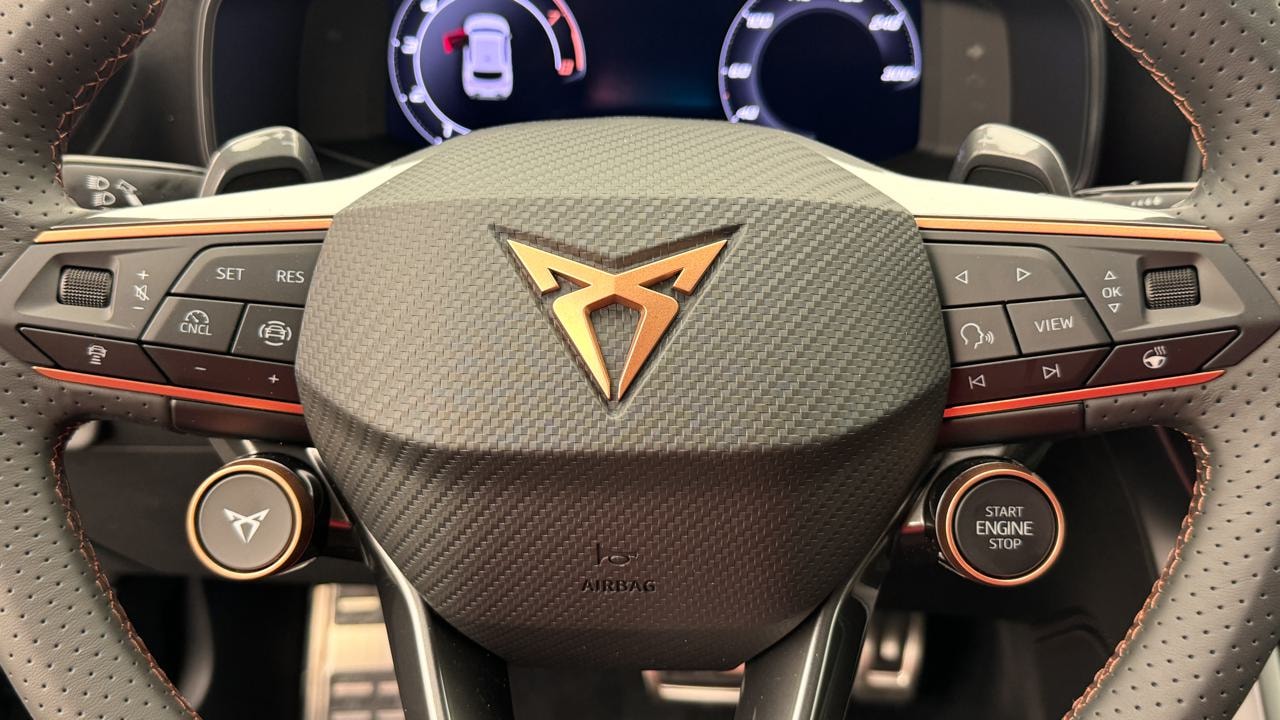 CUPRA LEON 1.5 e-HYBRID pHEV VZ DSG-image-9